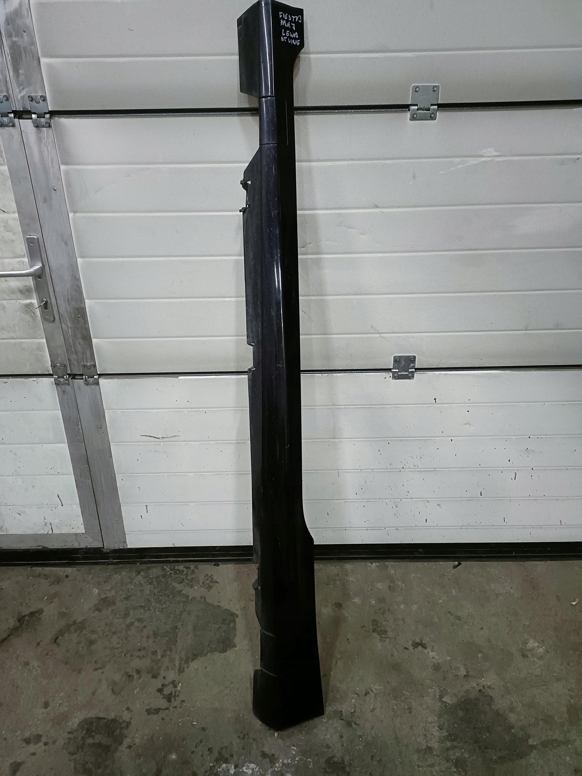moulding threshold left FORD FIESTA MK7 LIFT STLINE XE