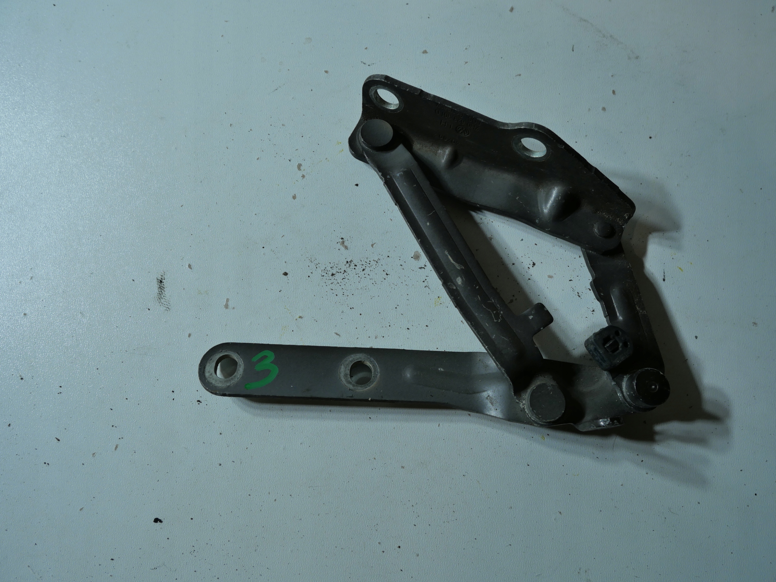 hinge bonnets left VW T5 7H0823301D