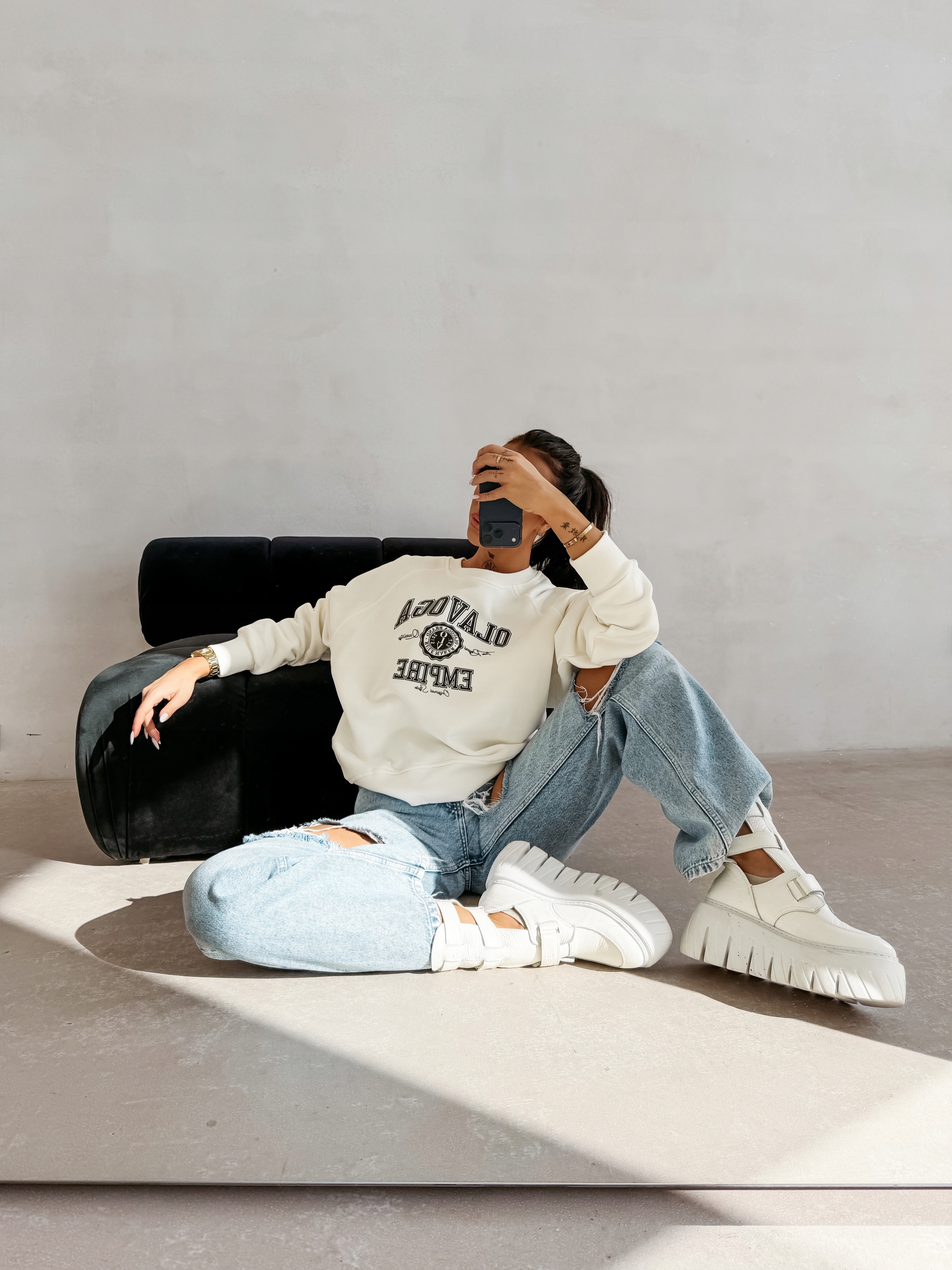 Mikina Amaris Olavoga Ecru Univerzální