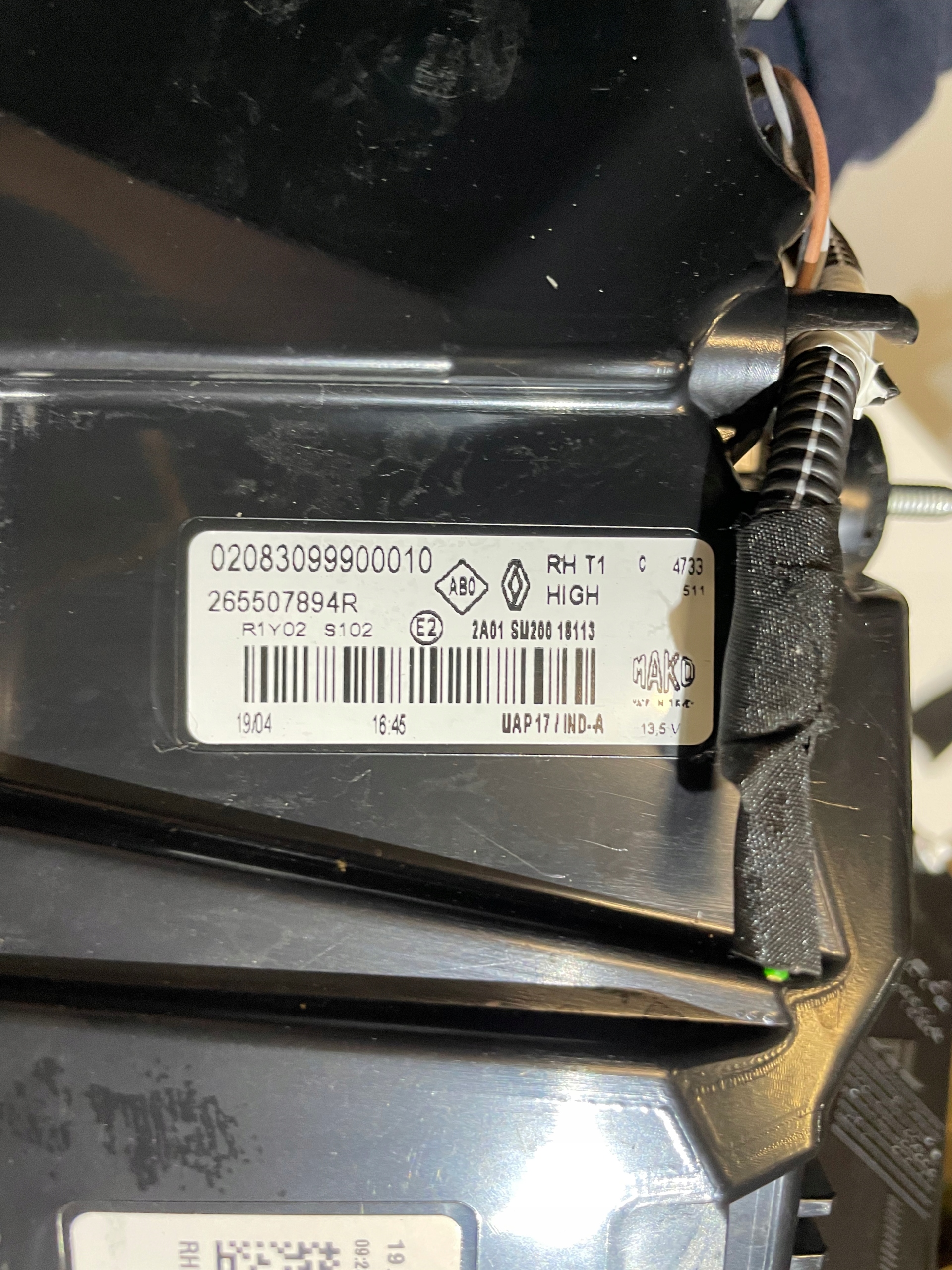 RENAULT CAPTUR II LEFT LIGHT REAR BIXUI TEQNC