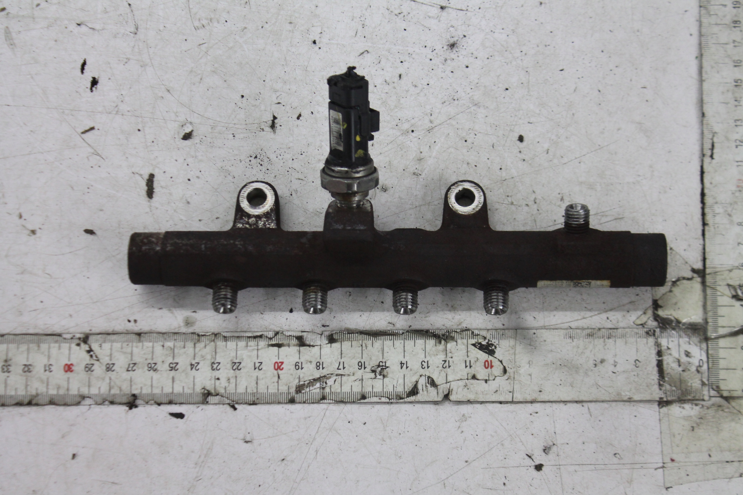 RAMPE INJECTION H8200704217 JUKE 1.5 DCI 10-19