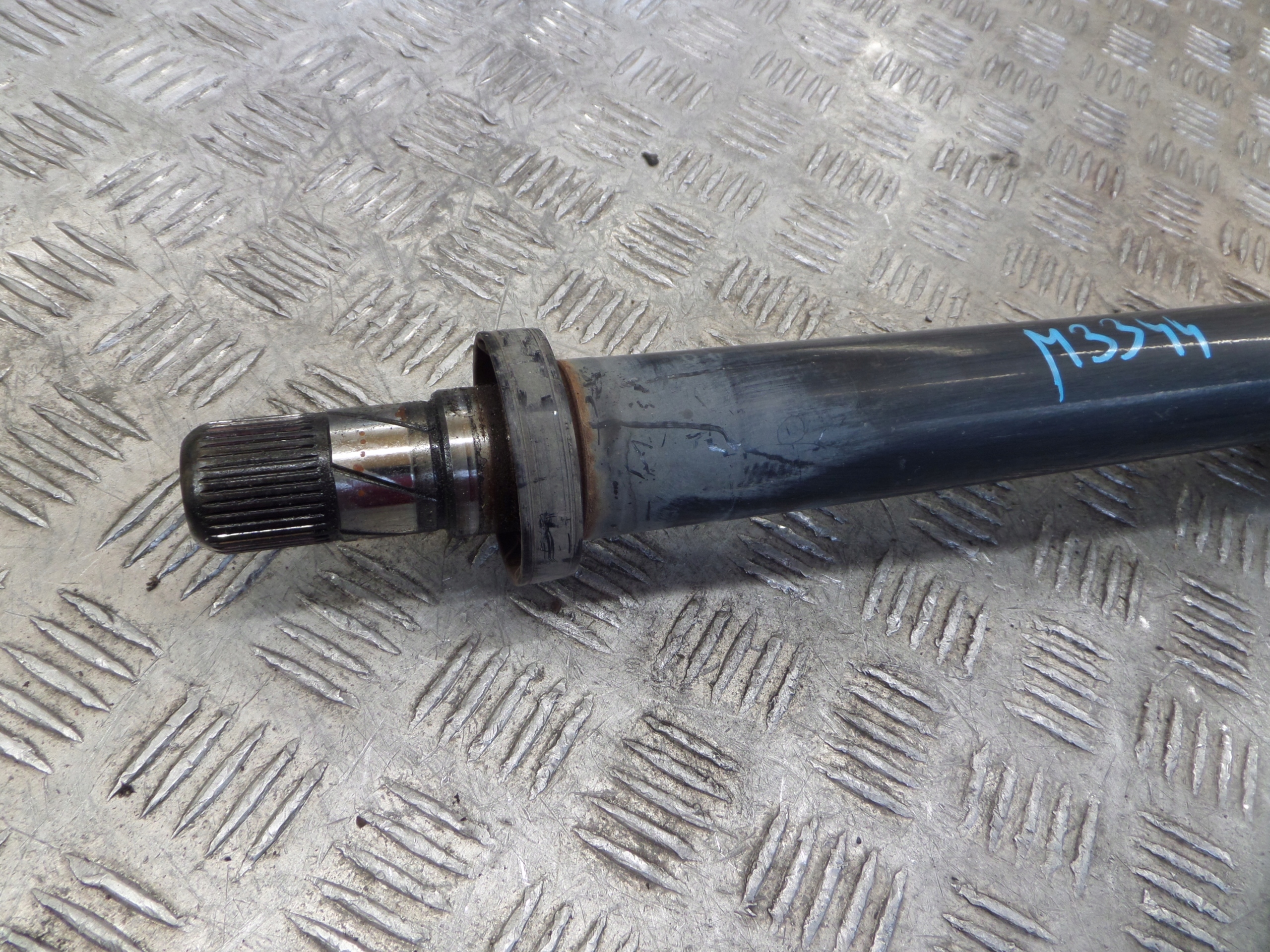 Mini Cooper D F56 B37 semi-axis right front 7639426