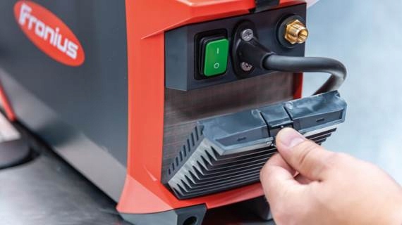 Spawarka TIG Fronius TIG TransTig 210/EF Model 4075226850