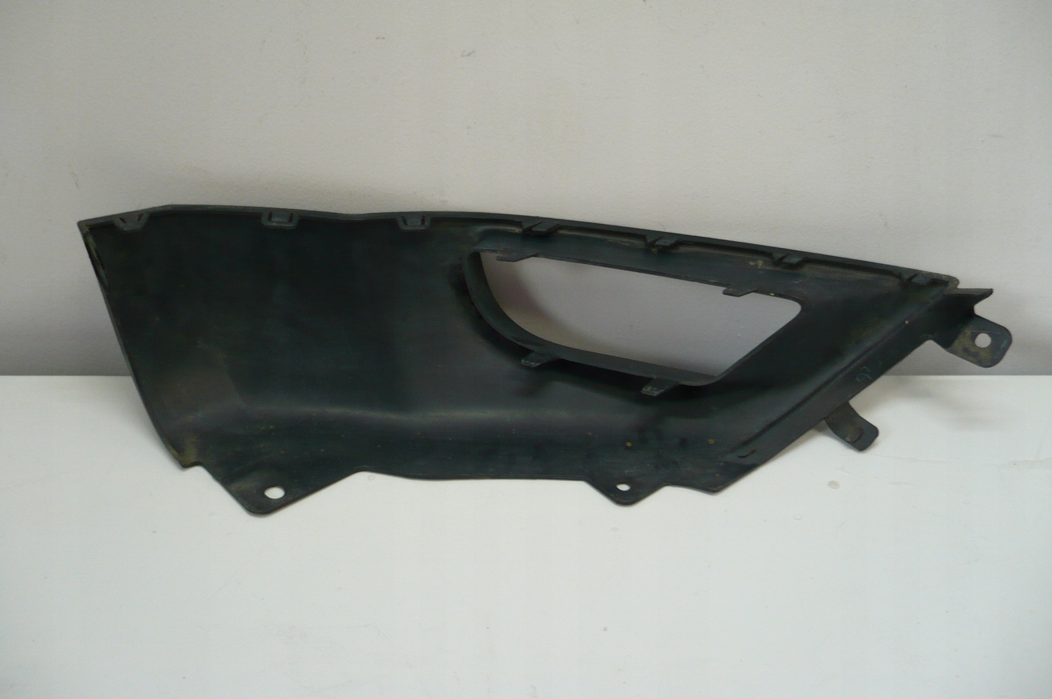 MITSUBISHI OUTLANDER II 2 2006-09 corner of a bumper left front