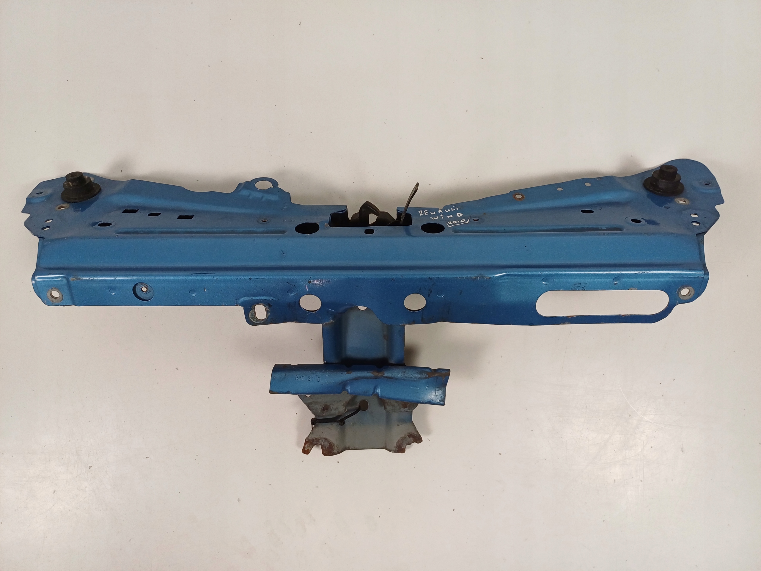 RENAULT WIND Traverse de fer Armature