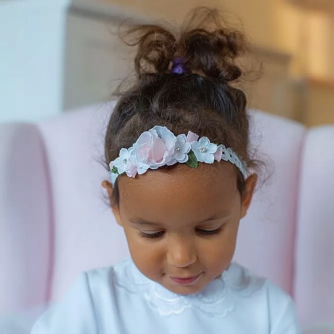 OPASKA BIAŁA STELLA RÓŻ