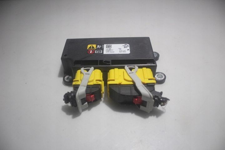 КОНТРОЛЛЕР ПОДУШКИ INSIGNIA A LIFT 2.0 CDTI