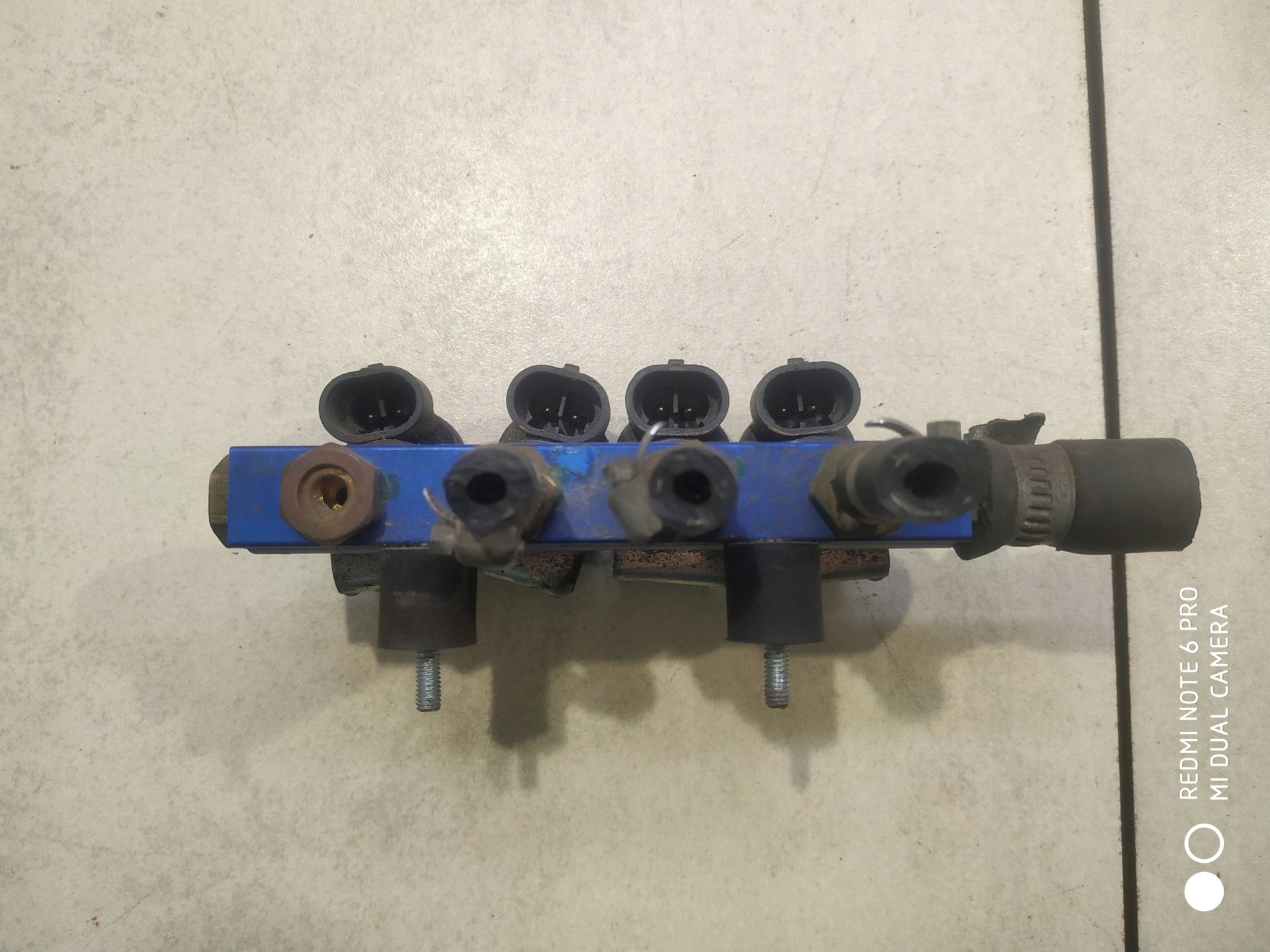 Rampe injection LPG CORSA C 1.0 110R-000044