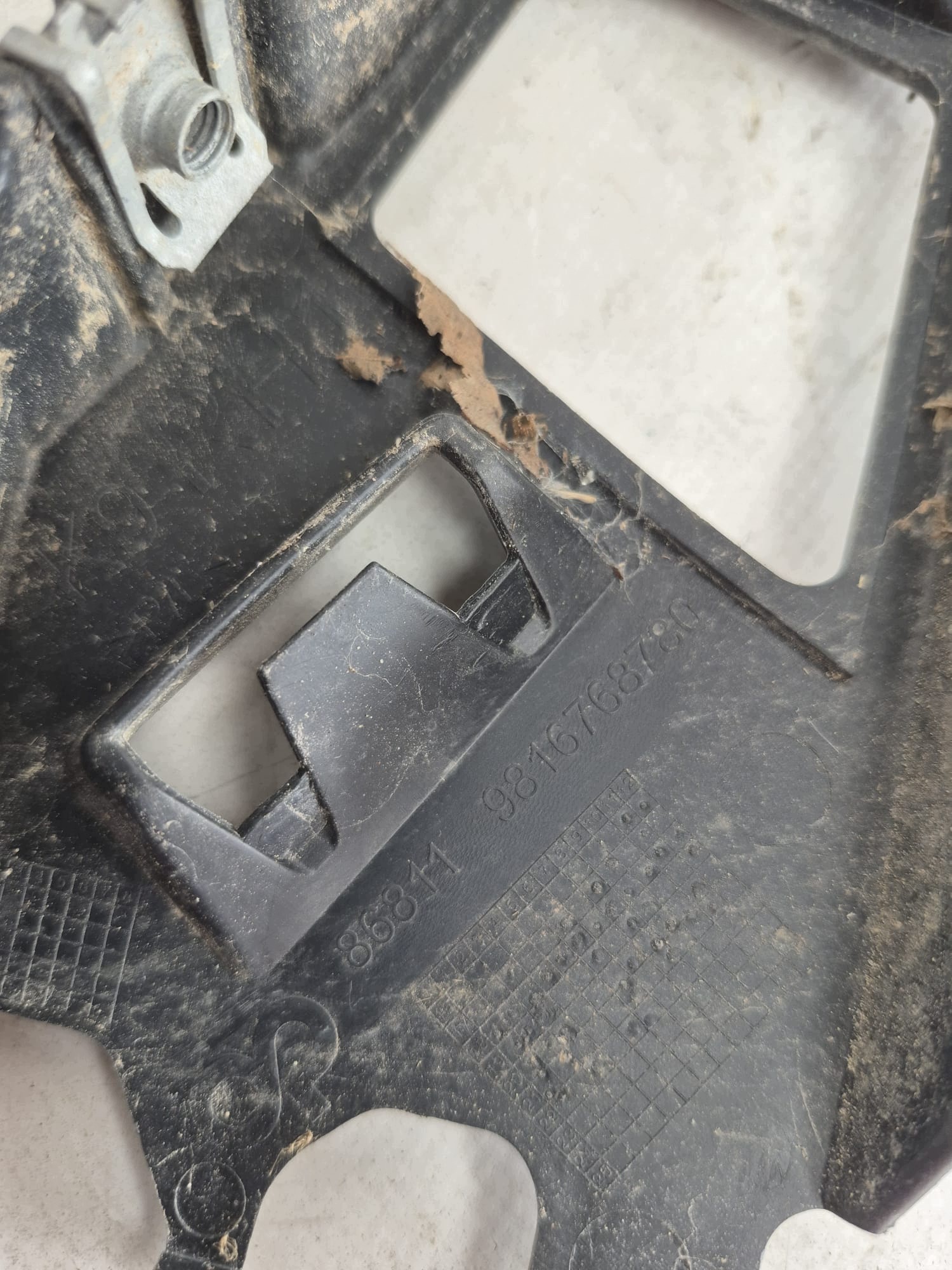 RIFTER COMBO PROACE BERLINGO III 18- bumper bracket right front 9816768780