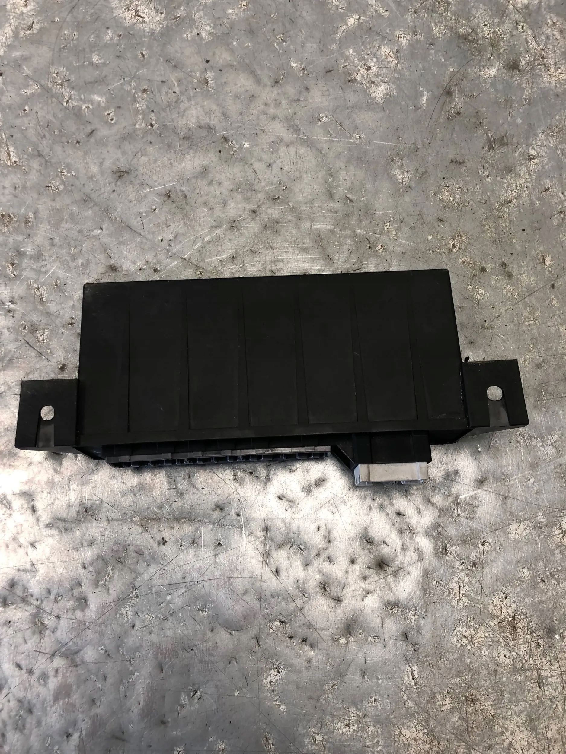 module control unit roofs MITSUBISHI COLT VI CABRIO 9557610