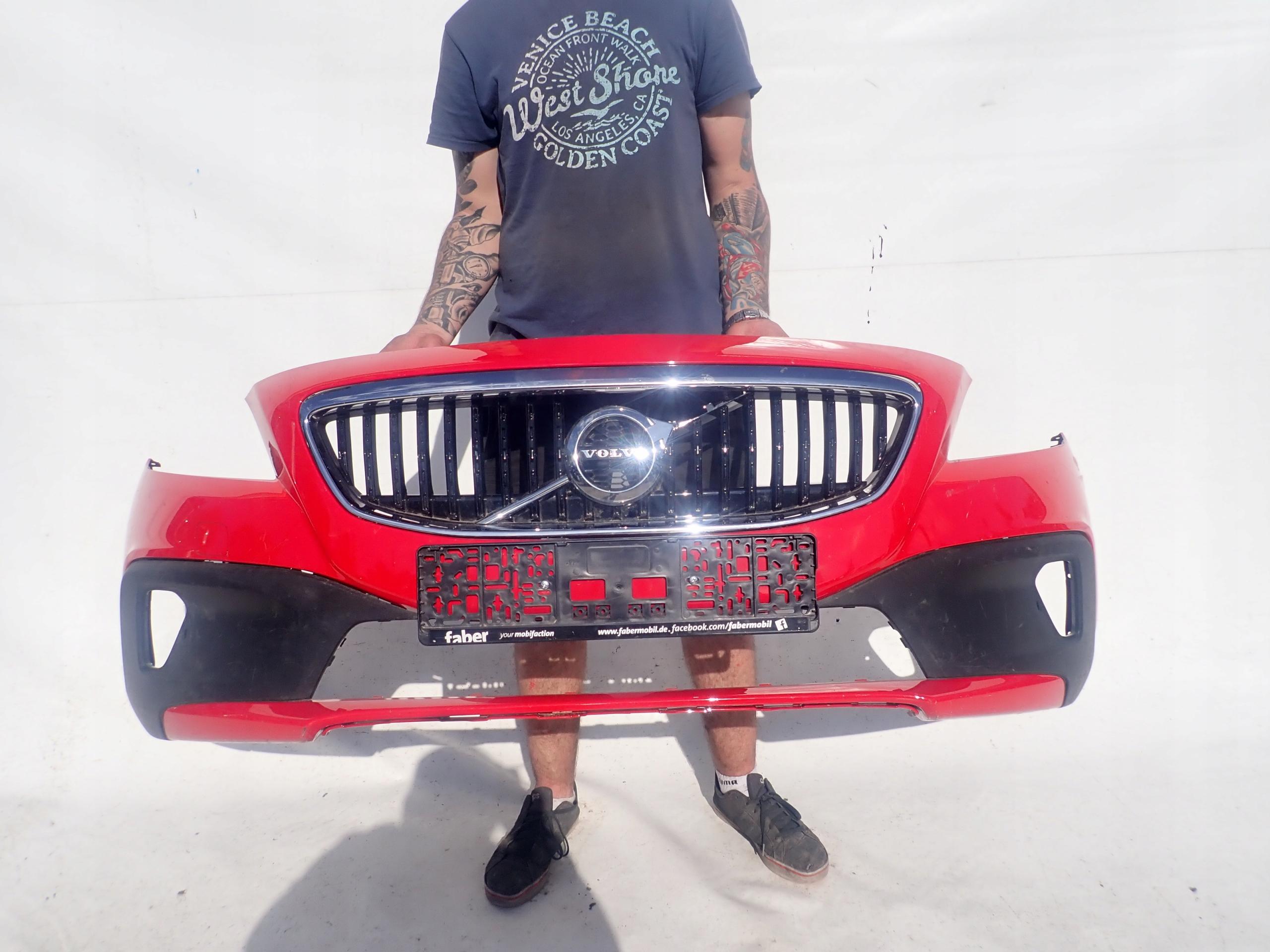 VOLVO XC40 CROSS COUNTRY 12- bumper front PDC