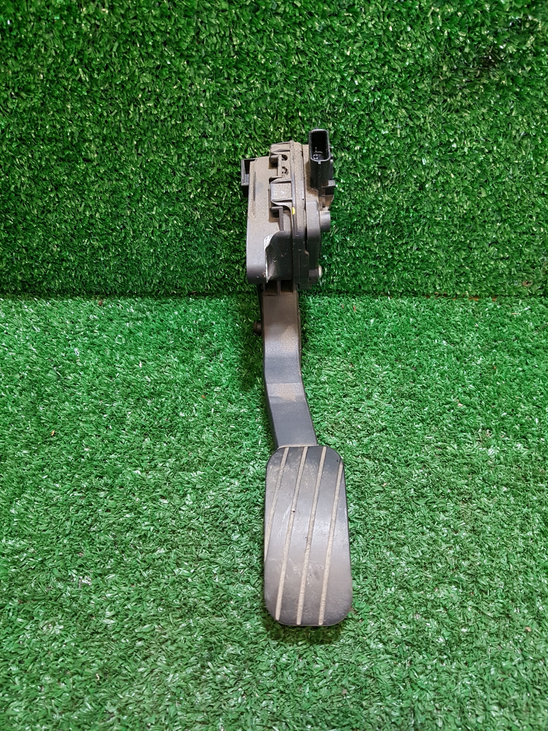 Gaspedal RENAULT MASTER 3 180101626R