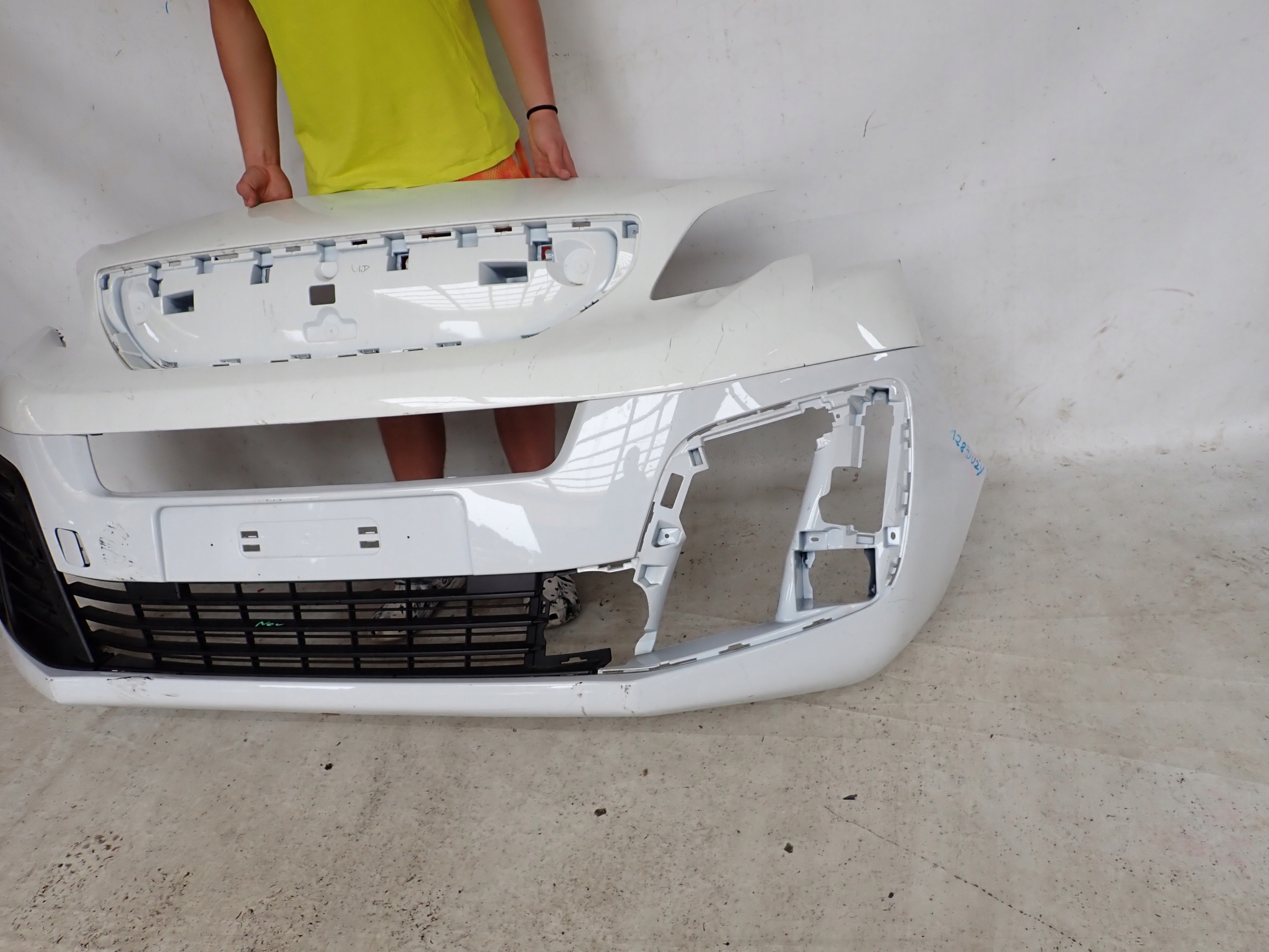 PEUGEOT EXPERT 16- bumper front front 9808639777