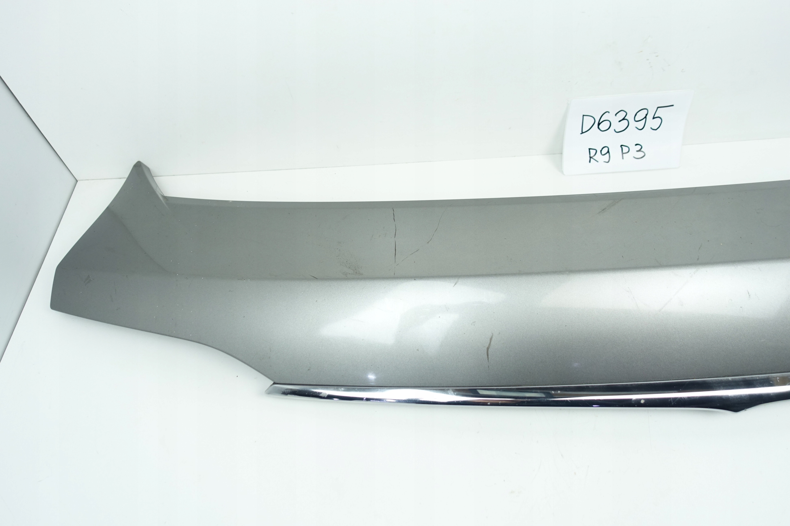moulding cap bonnet rear part MASERATI LEVANTE 16