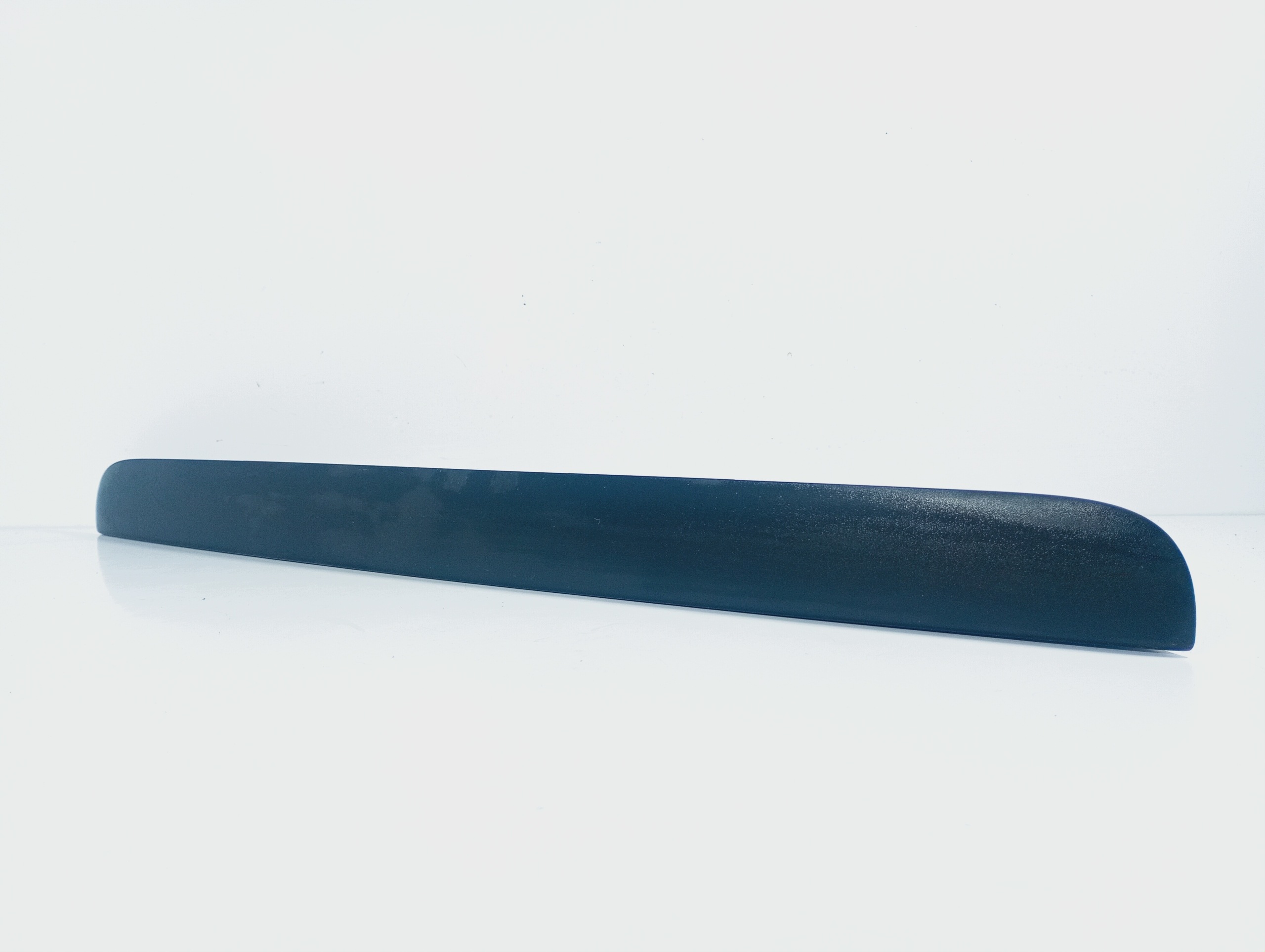 cap moulding bonnet boot OE 2K0827574 VW CADDY 3 III 04-10