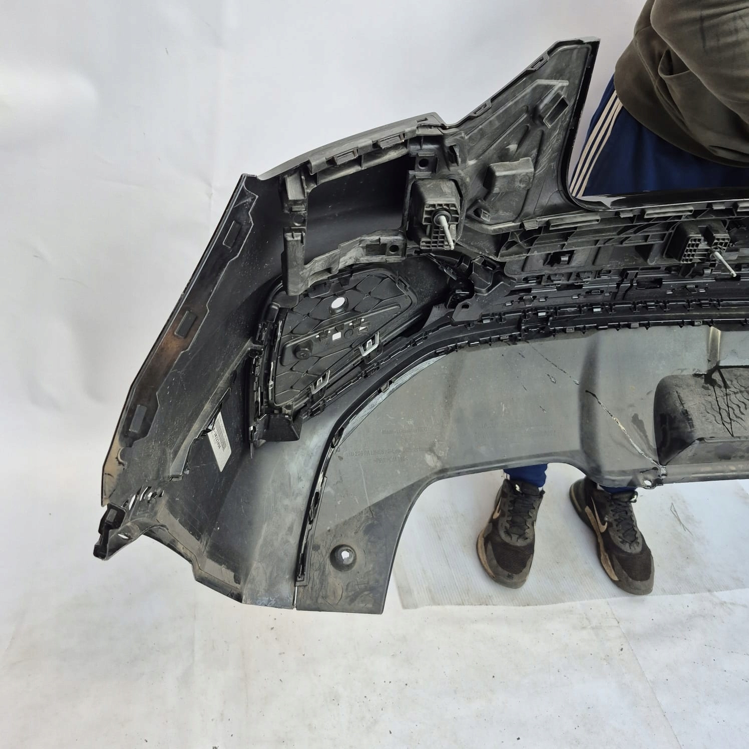 AUDI Q2 81A S-LINE LIFT 20- bumper rear part rear PDC