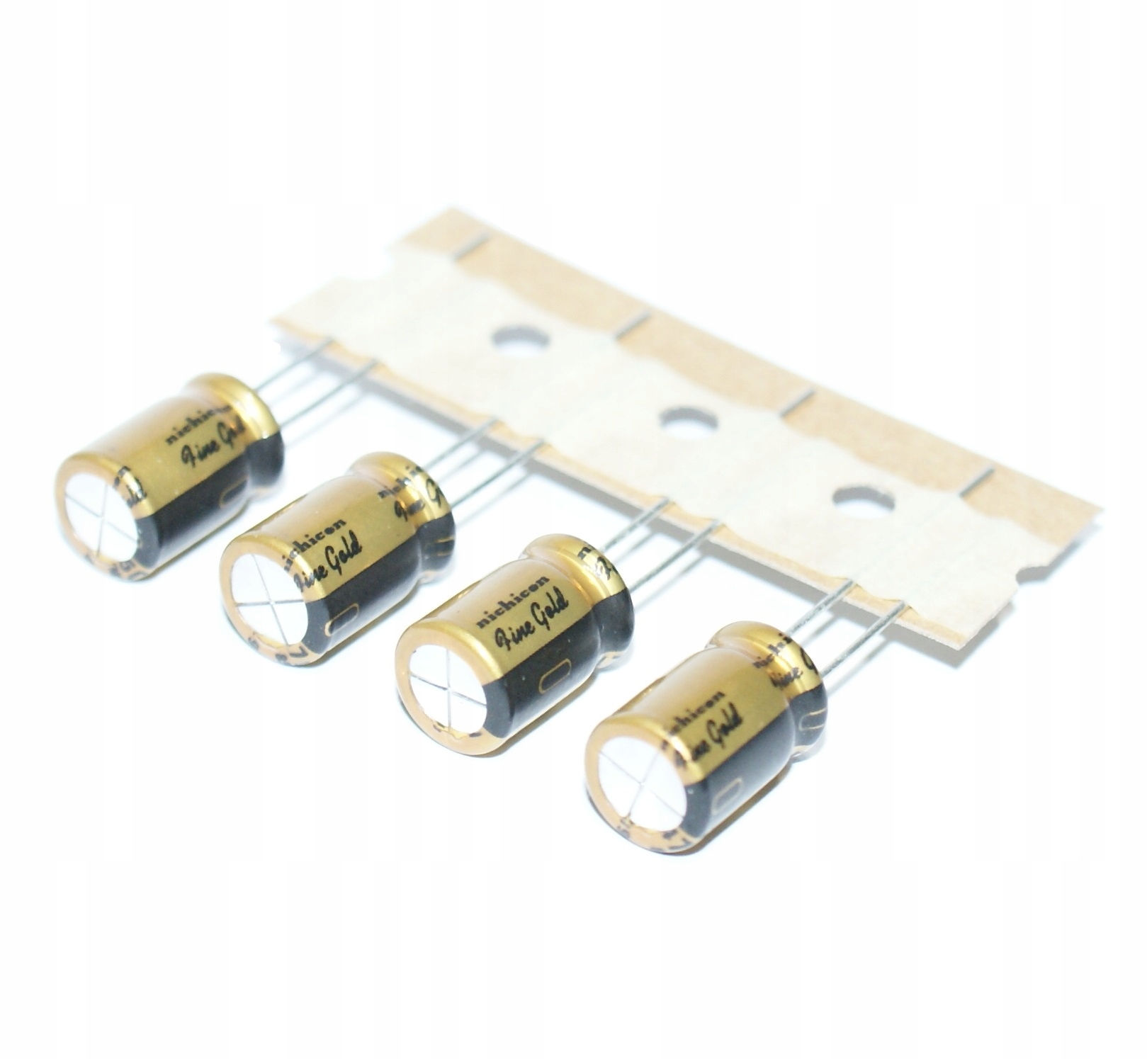 

Audiofilski Nichicon Fg 33uF/63V 4 szt. (#636)