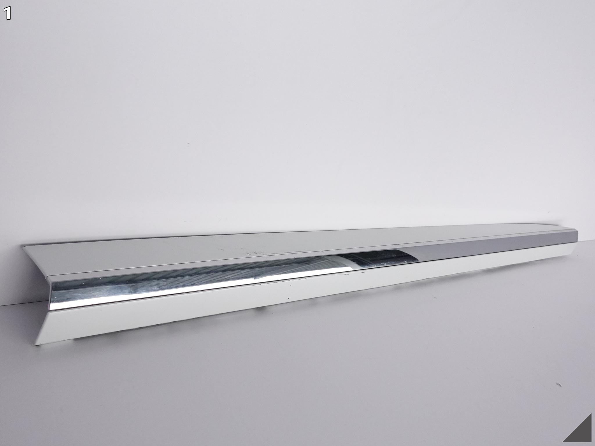 VW ARTEON 3G8 17- lower moulding door right front