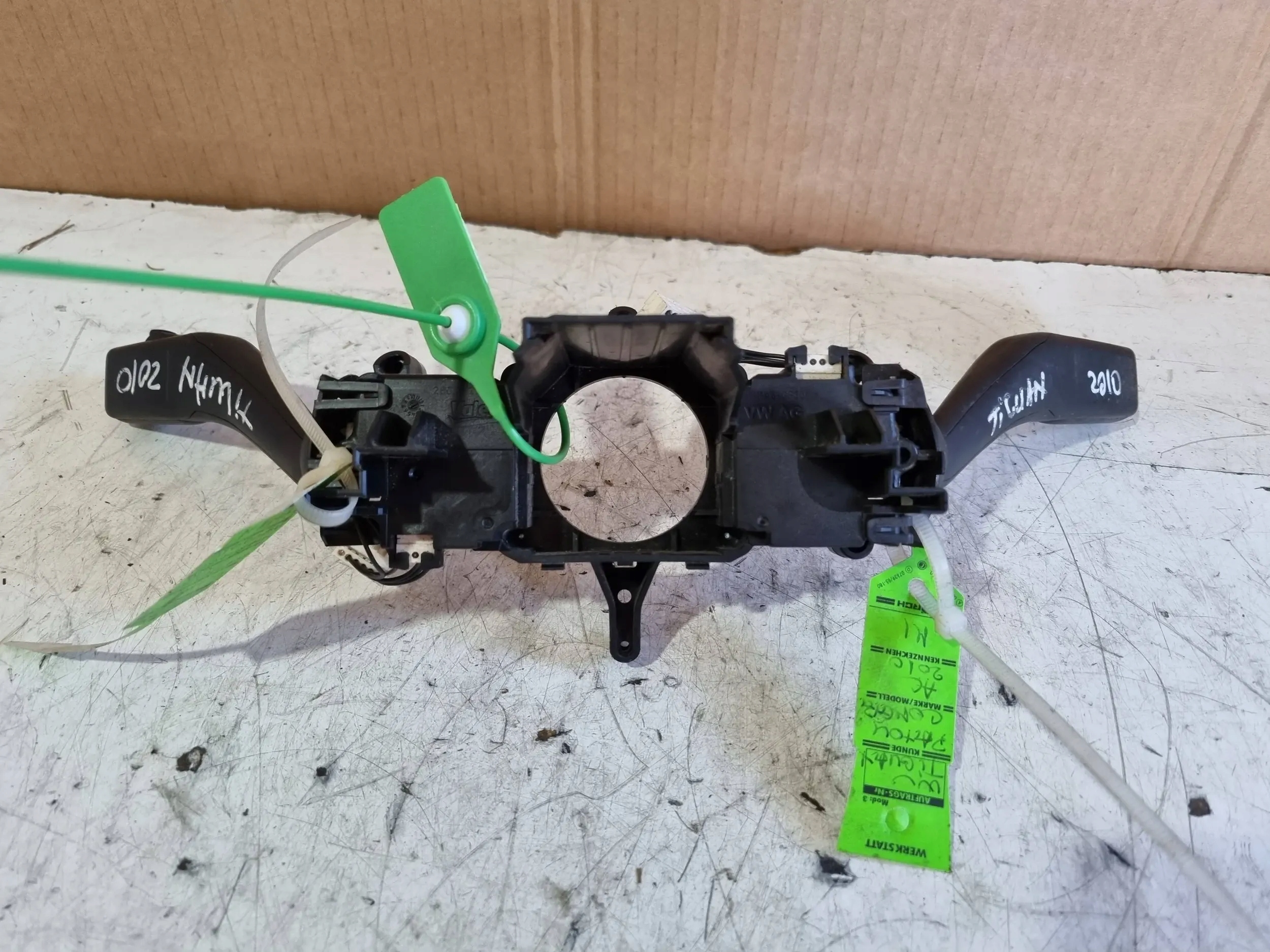 DEVIO LUCI TERGICRISTALLO TERGI DEVIO LUCI DEVIO 5K0953501BG VW TIGUAN LIFT GOLF VI