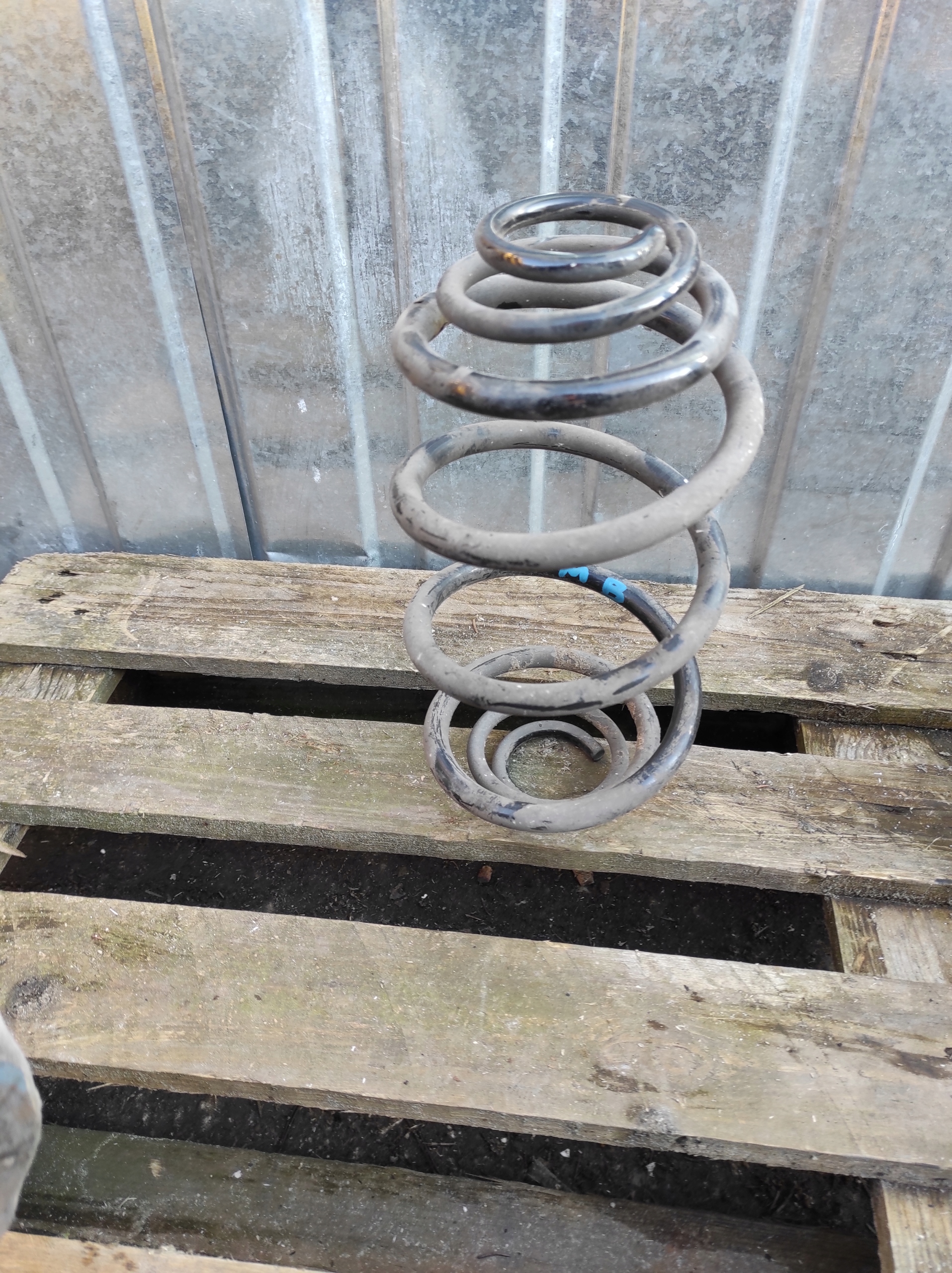 OPEL MERIVA B springs