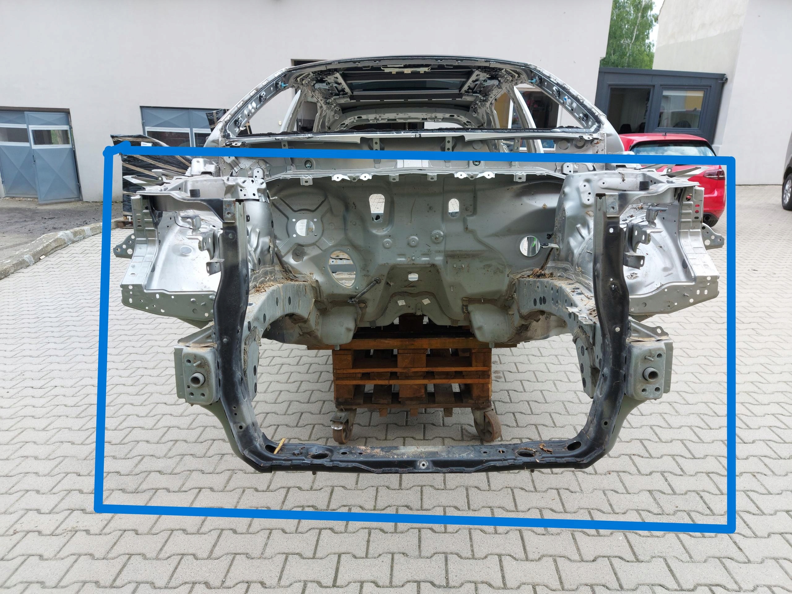 LEXUS RX450H IV PAS PRZÓD PO KIELICHU