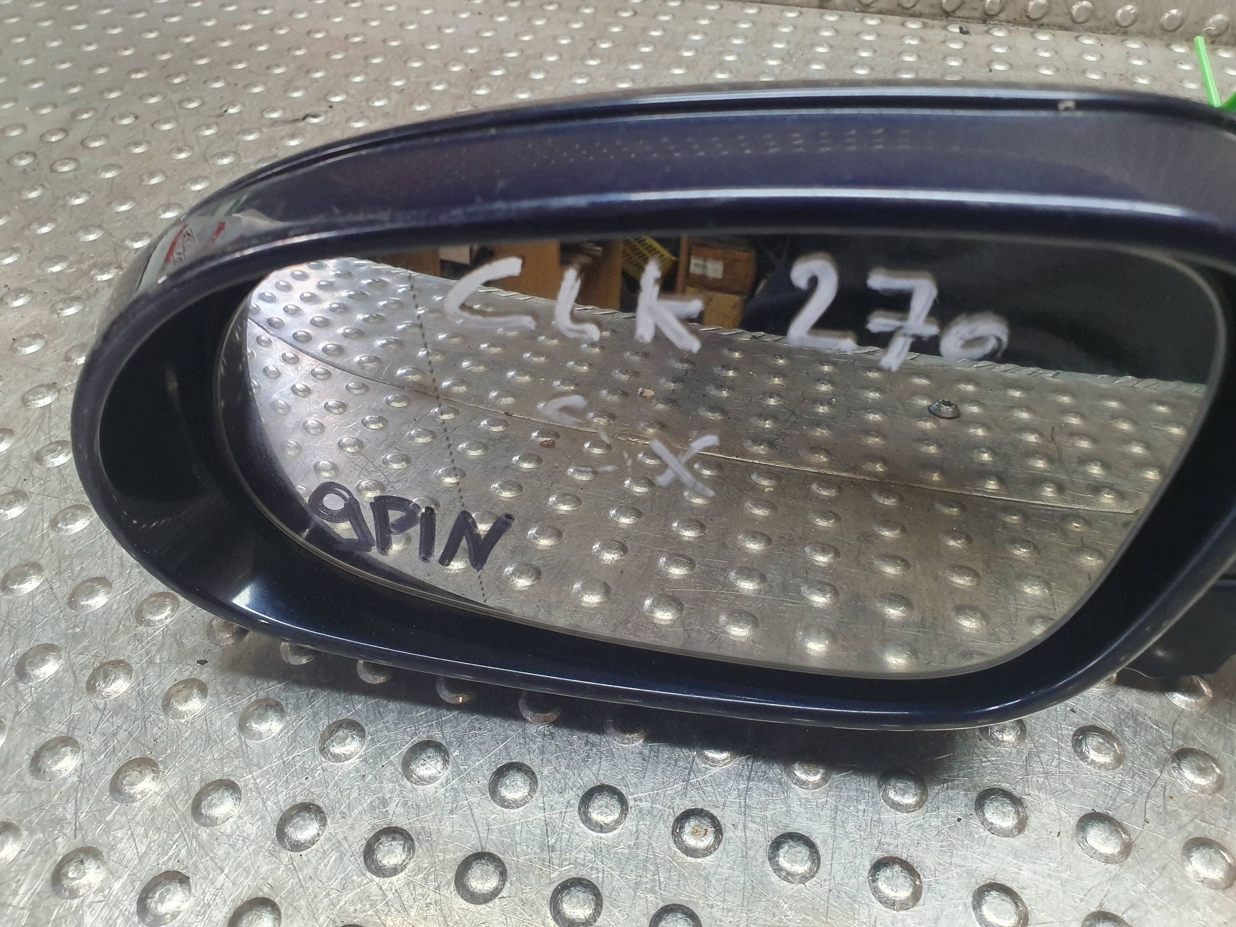 mirror left 9 PIN MERCEDES CLK W209