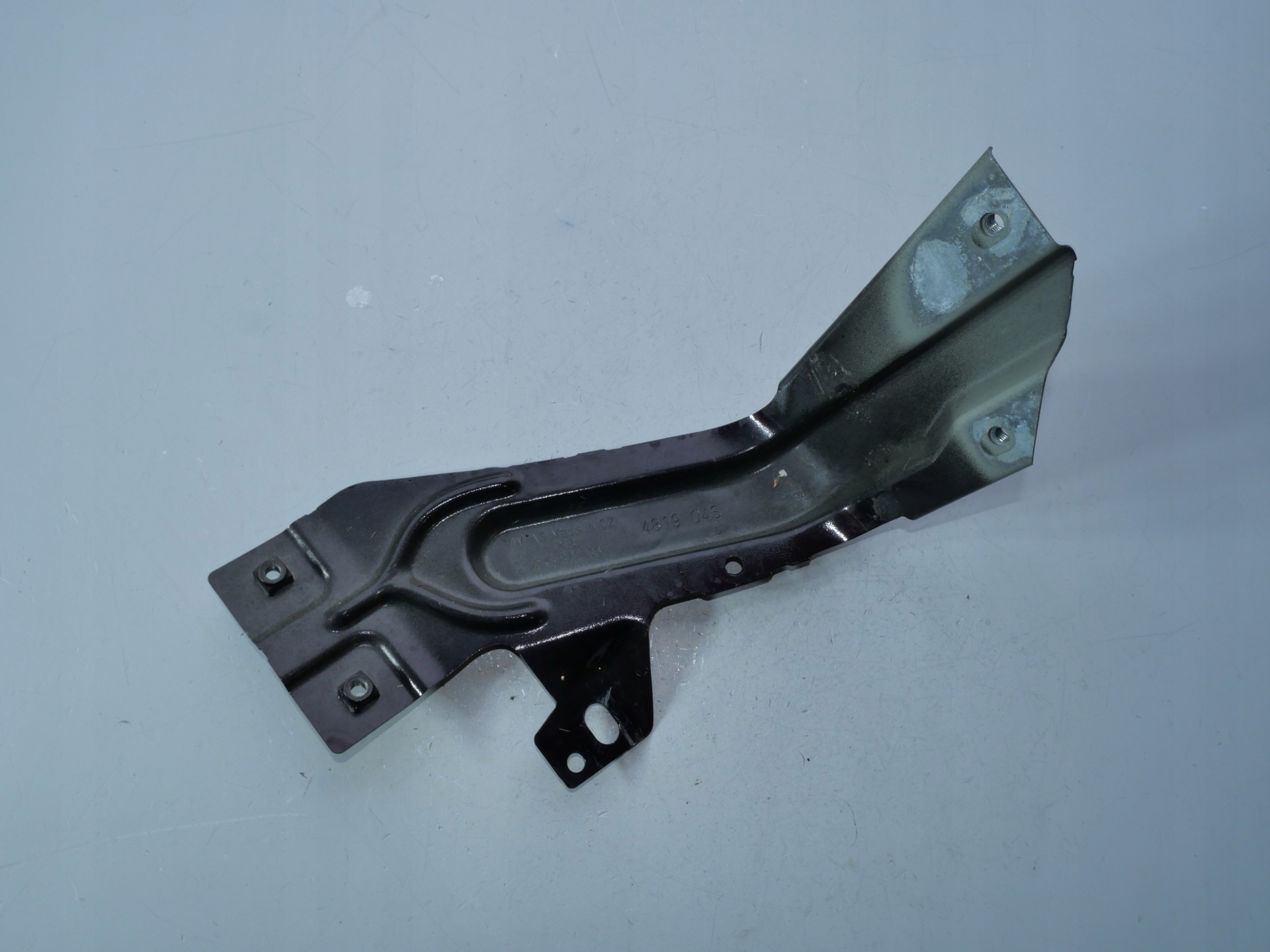 Console Aile VW CADDY Support plaque Aile Avant 2K5821136