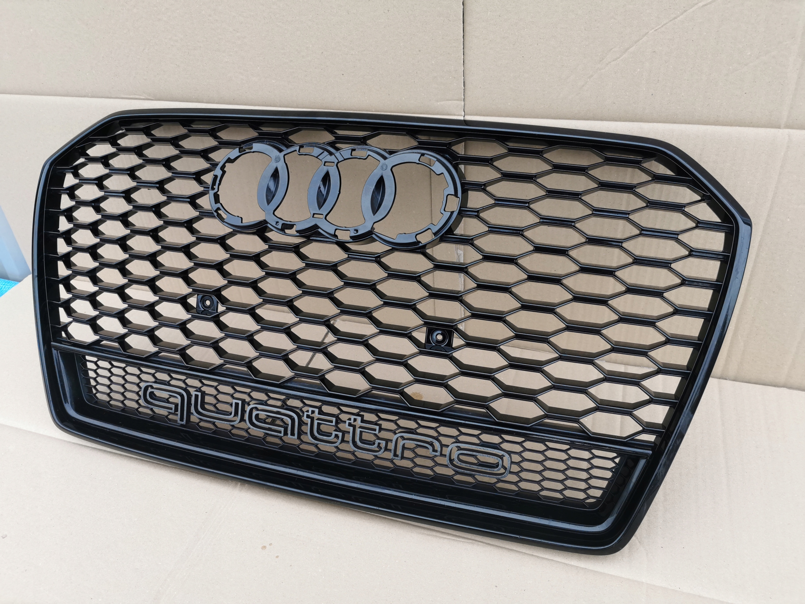 AUDI RS6 C7 4G0 LIFT 14- QUATTRO GRILL ATRAPA CHŁODNICY 4G0853653N ORG. Producent części Audi OE