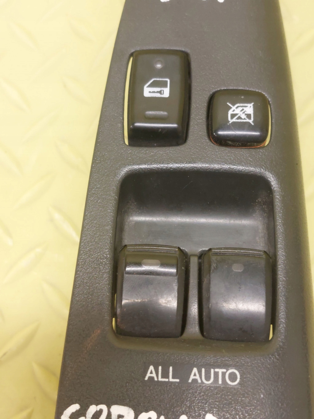 TOYOTA COROLLA VERSO window control switch 7423213090