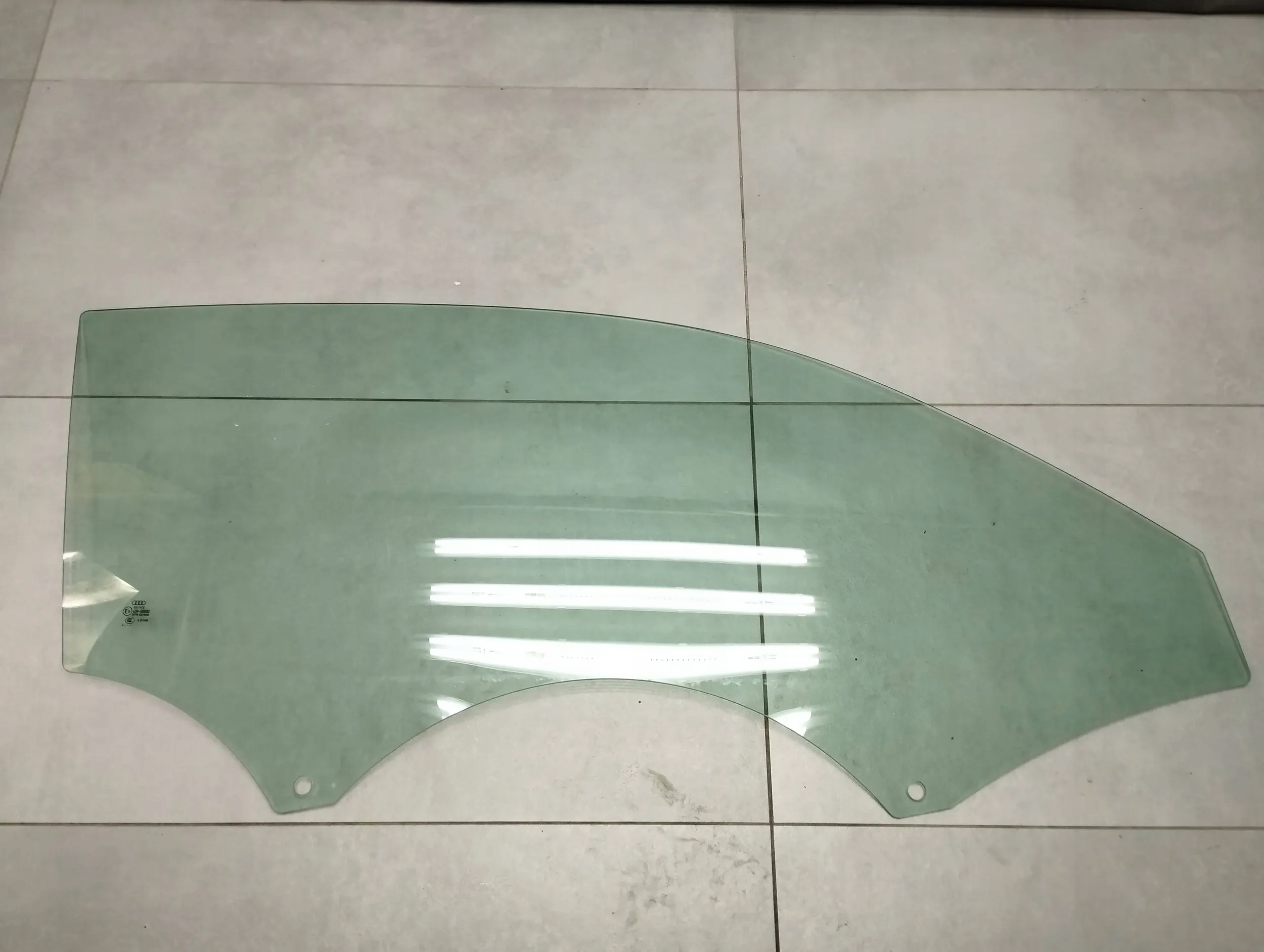 Audi A1 8X 2014 window right