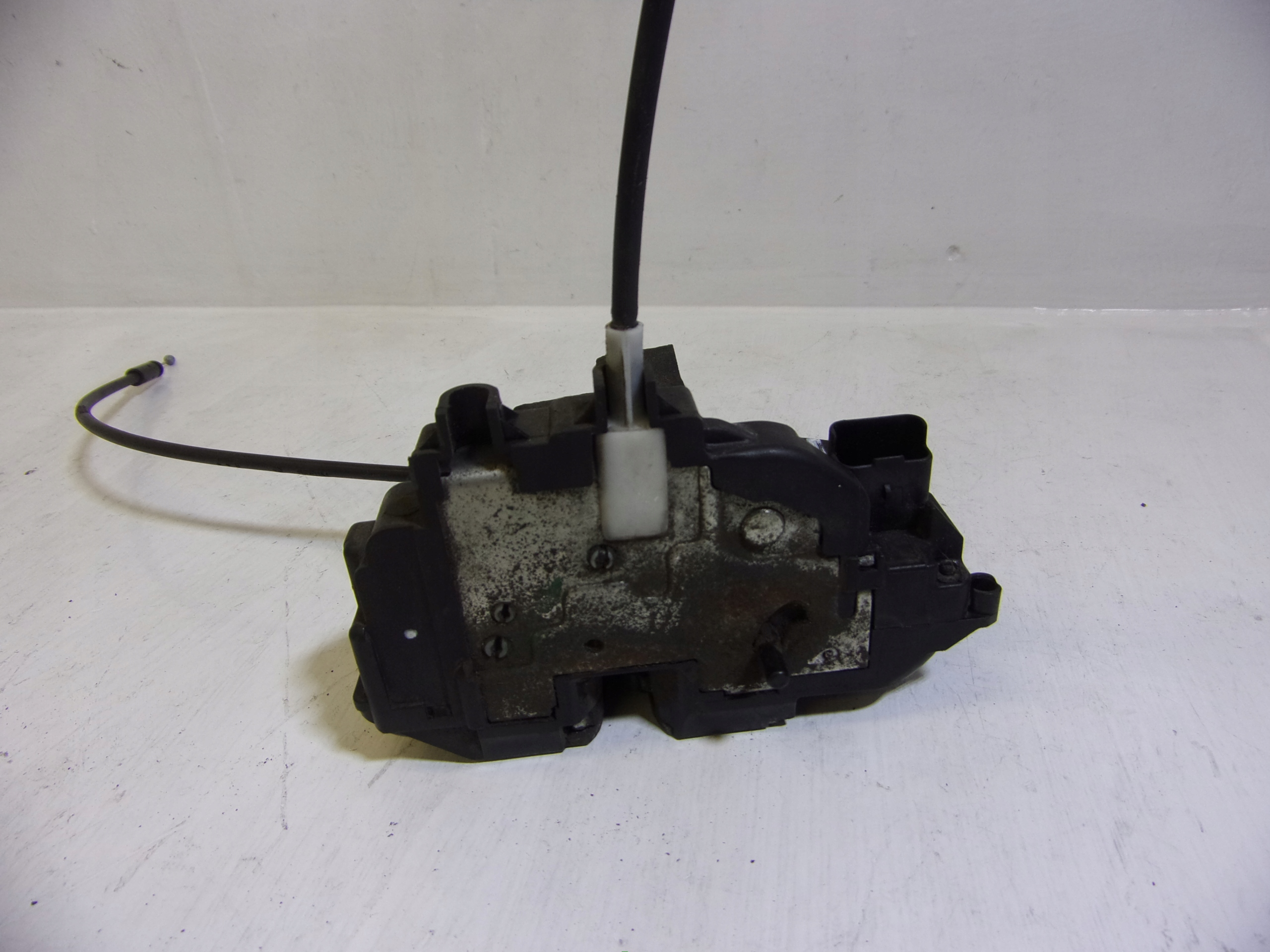 lock door CENTRALNY left rear part rear RENAULT CLIO 3