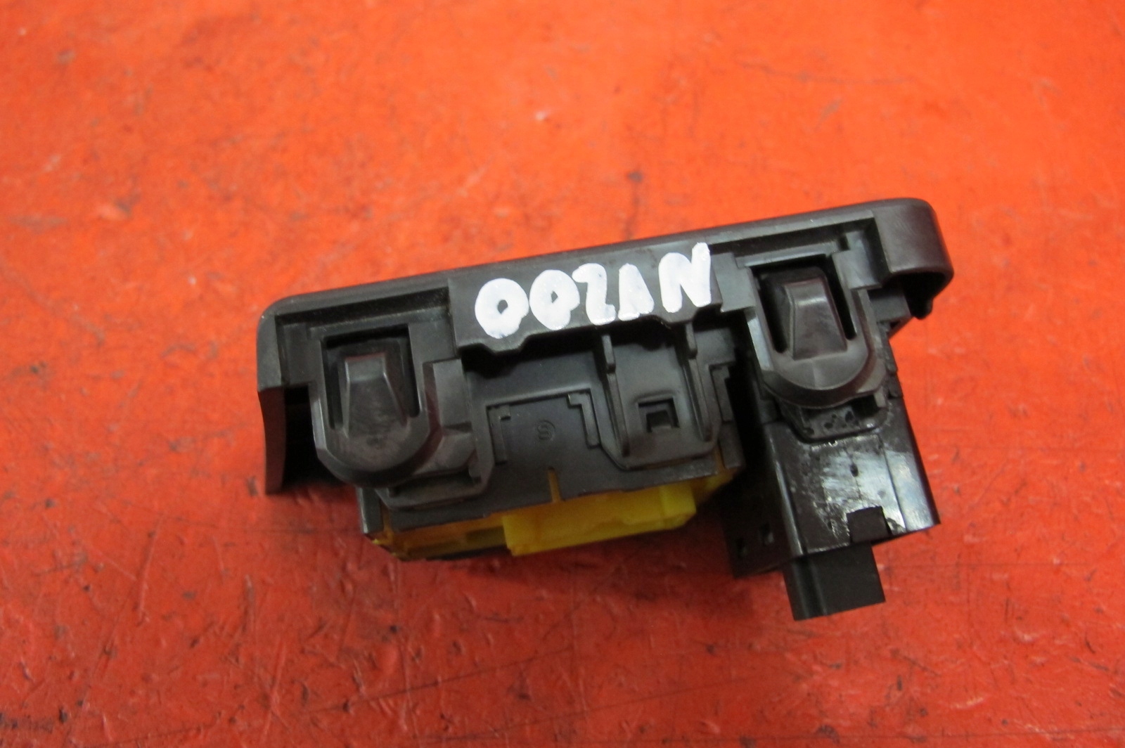 NISSAN NV200 09- PANEL mirror control switch button