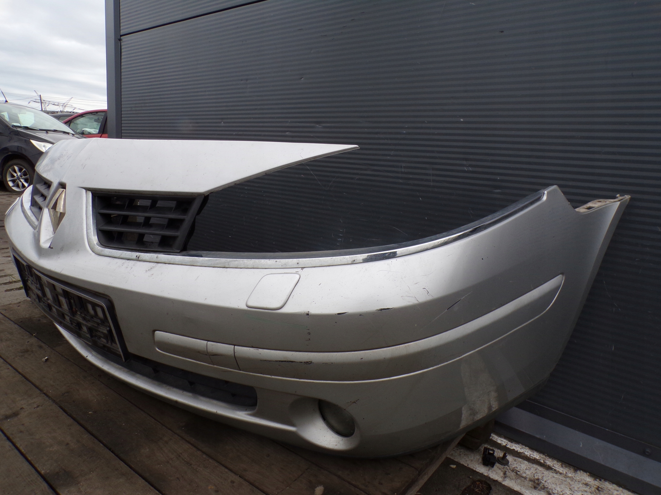 front bumper front RENAULT MEGANE 2 II LIFT washers colour TED69