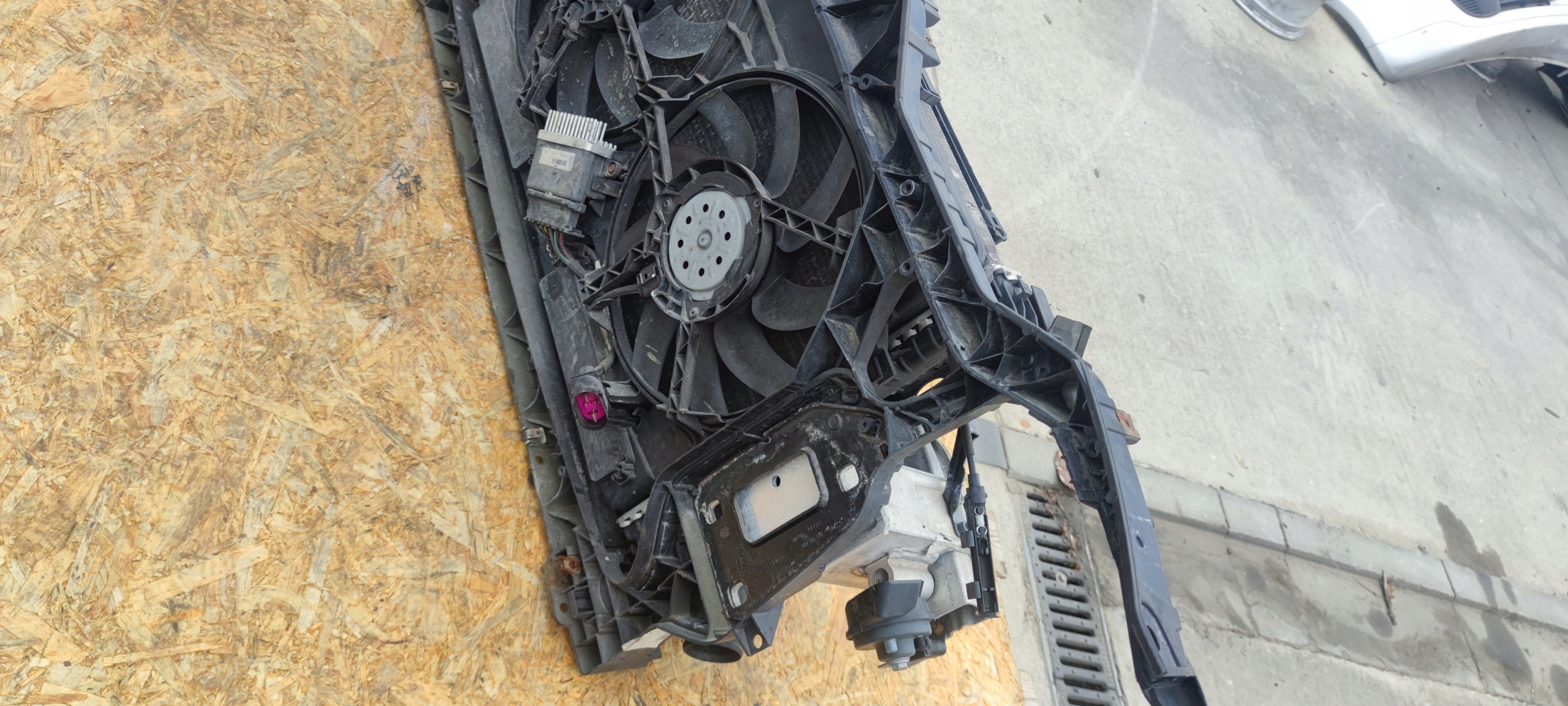 support panel for radiators KPL AUDI A4 B8 1.8 2.0 TDI TFS 2 WENTY