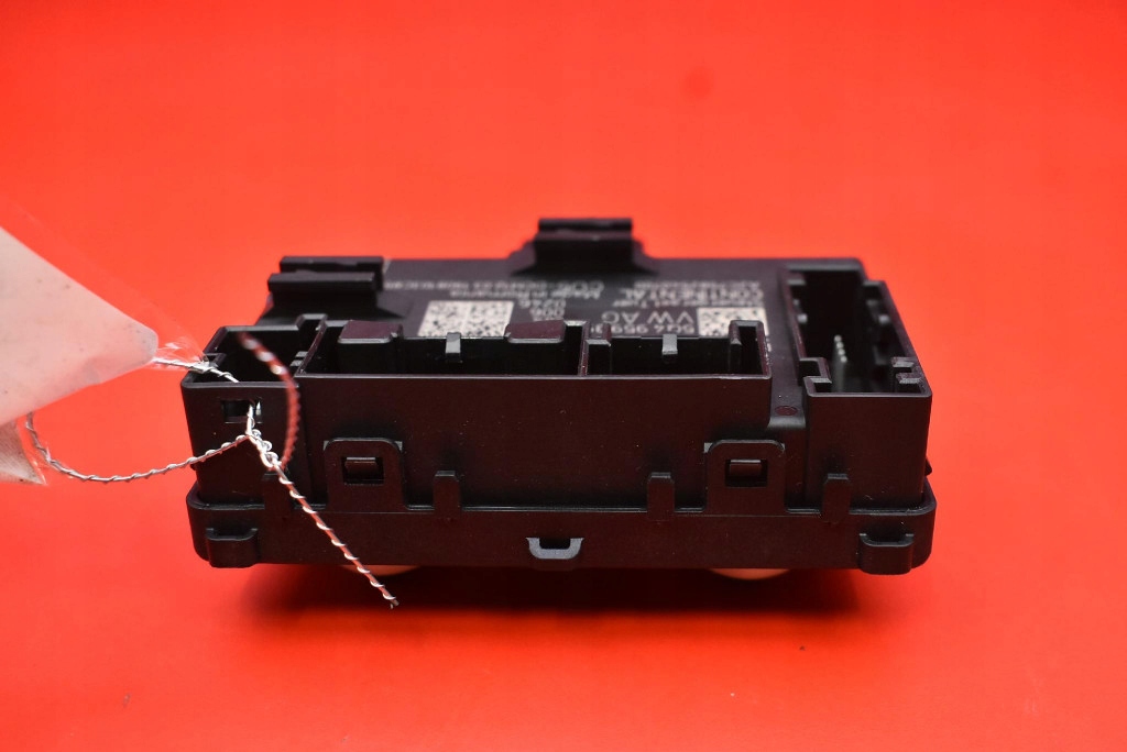 control unit module door right front 5Q4959392F SKODA OCTAVIA 3 III LIFT 17-20