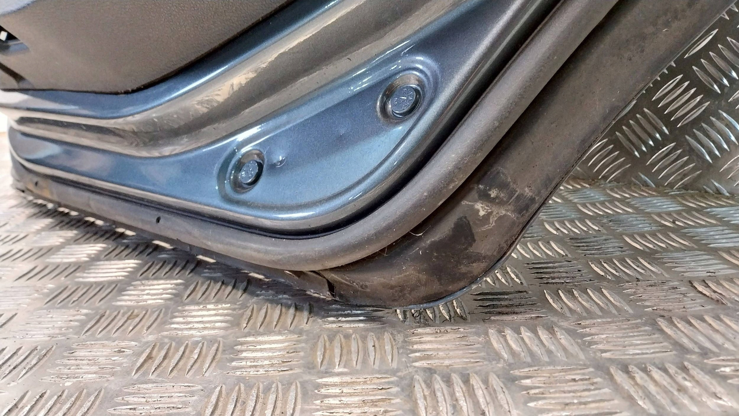 Portière Arrière Droit VW JETTA V 05