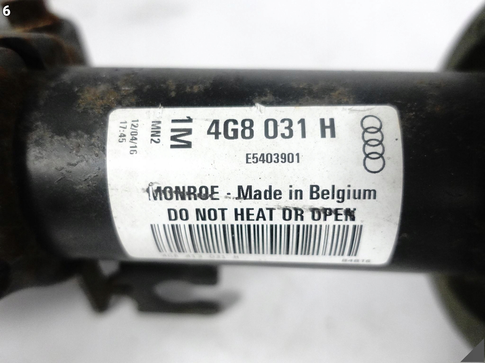 AUDI A7 4G8 C7 10-18 shock absorber AMOR holder bracket right front 22 KM