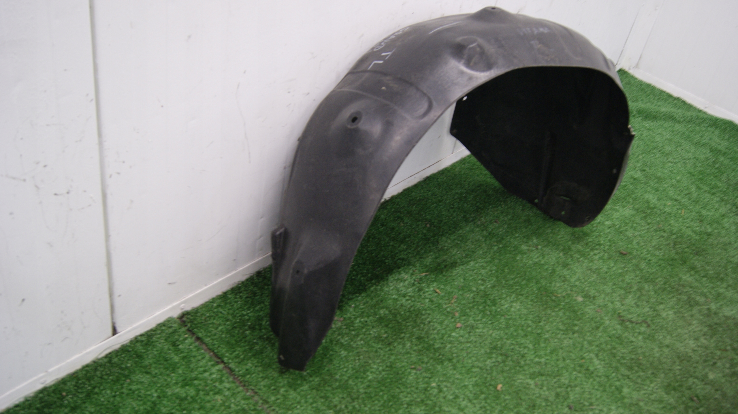 mudguard left rear. SUZUKI GRAND VITARA II 75531-65J00