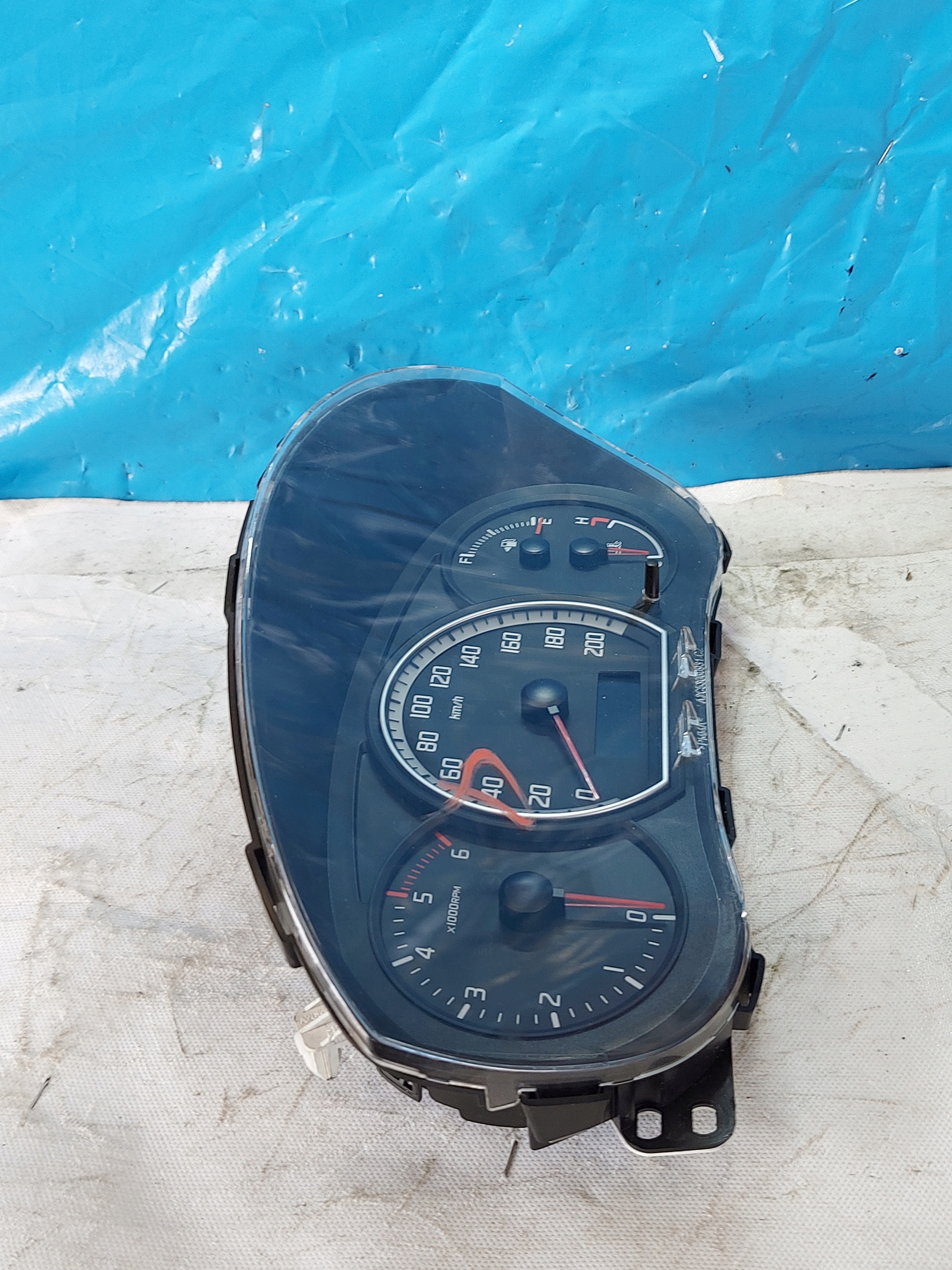 dials clock SUZUKI SWIFT III 1.3 DDIS A2C53219898