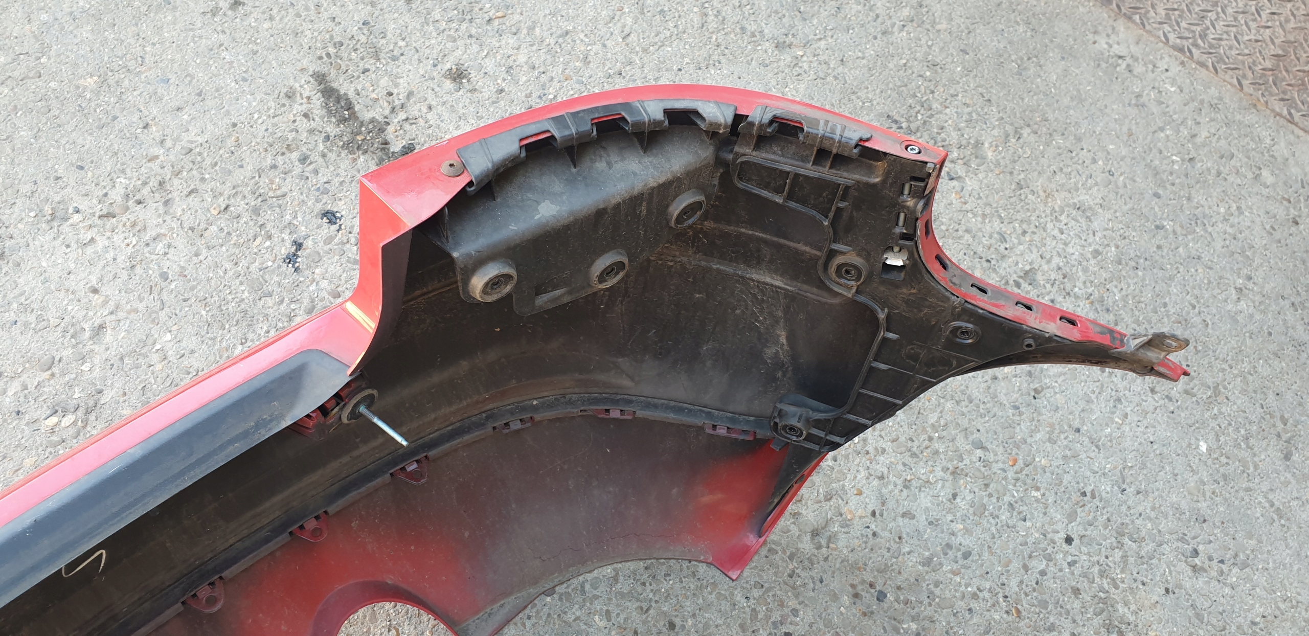 Stoßstange TYLNI AUDI A3 8P 2003-2008 3 Tür