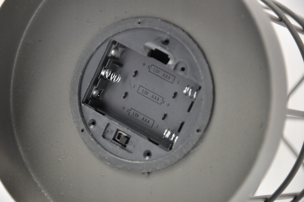 METALOWA LAMPKA INDUSTRIALNA DEKORACYJNA LED H20CM Marka inna