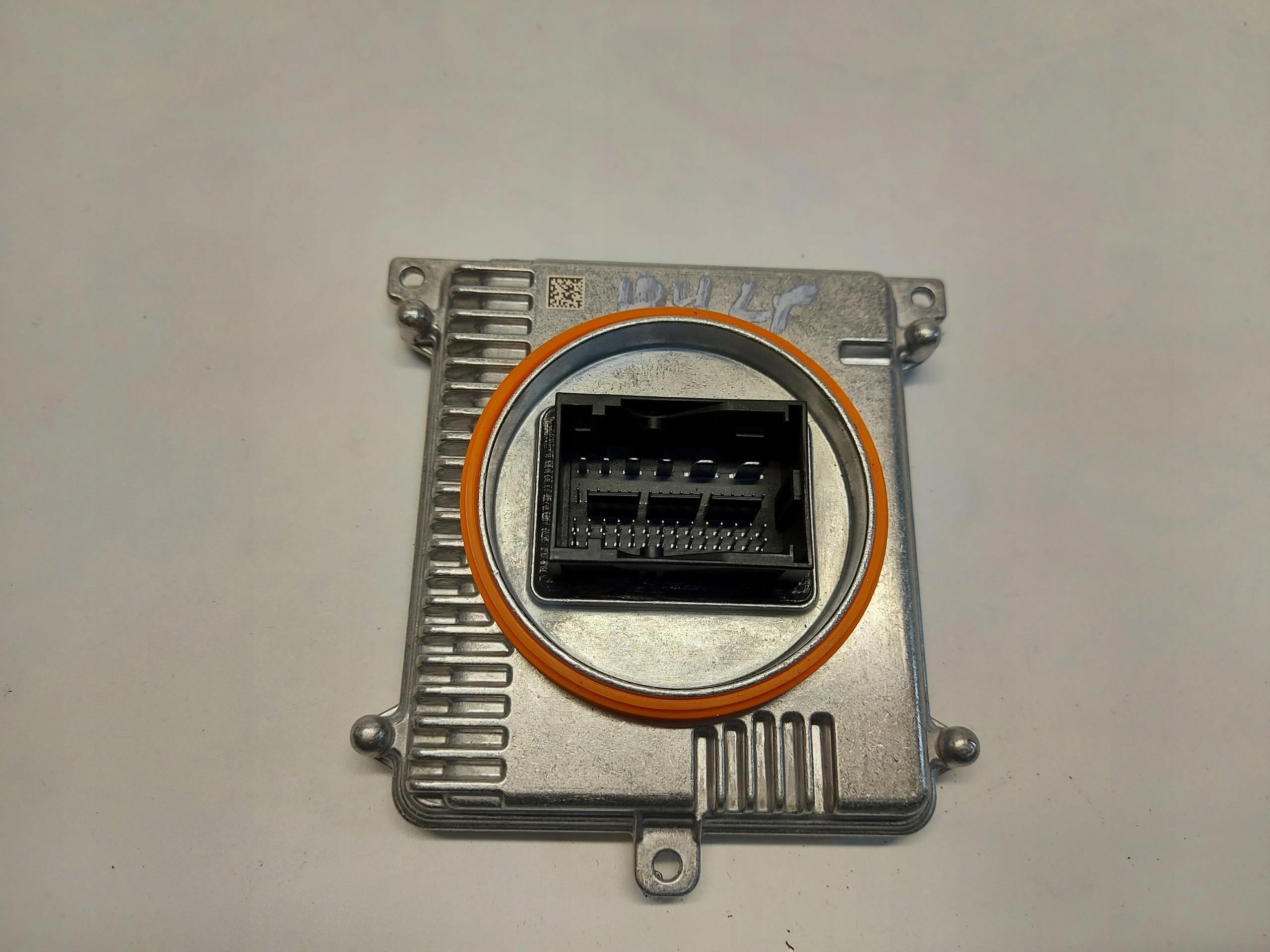 VW ID4 11A , 2024r module control unit LED 992941572A