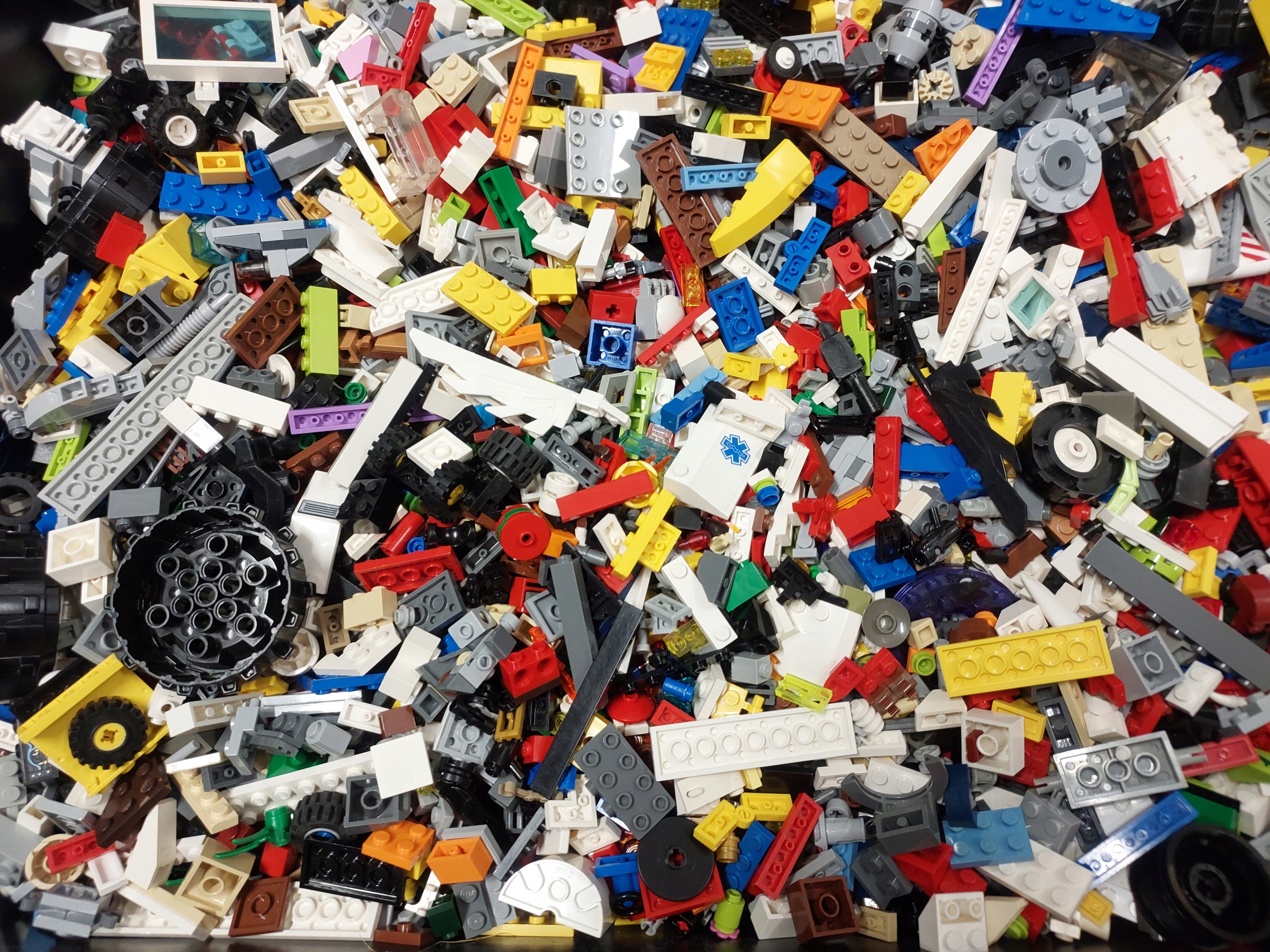 Lego klocki, oryginalne elementy mix 1KG z figurką