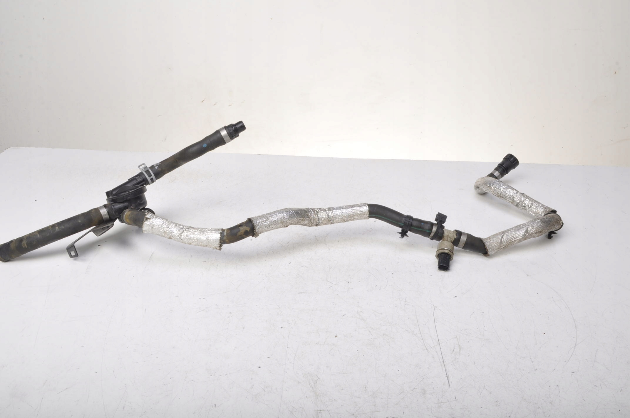 VOLVO XC90 T8 насос водяной насос 31368325 провода