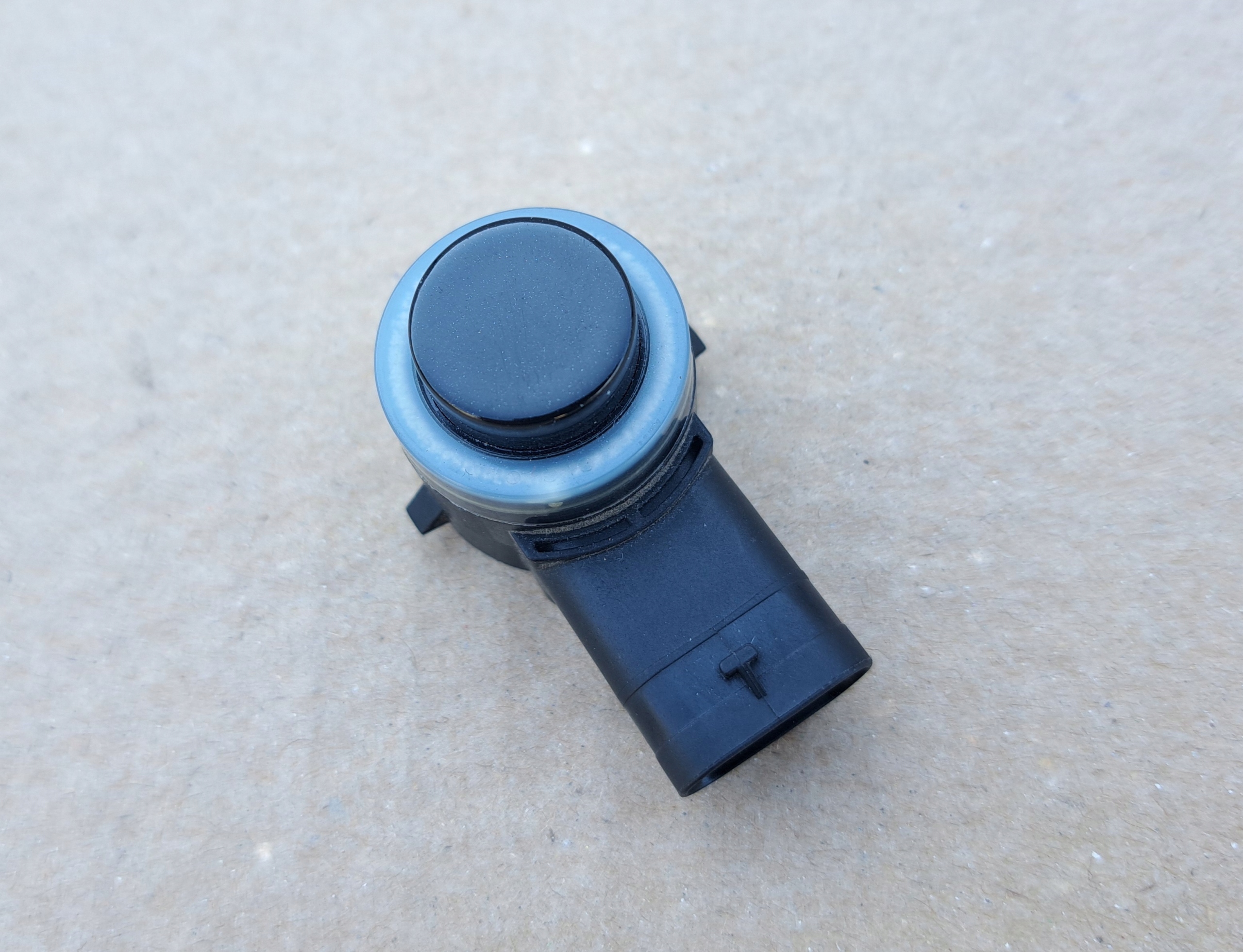 Czujnik Parkowania PDC MERCEDES C-KLASA W205 E-KLASA W213 A0009055504 OE