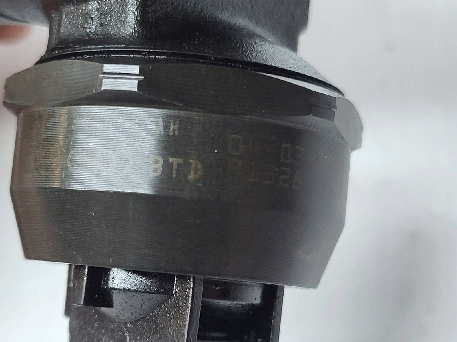 nozzle injector VW Passat B5 Lift 1.9 TDI 038130073AH