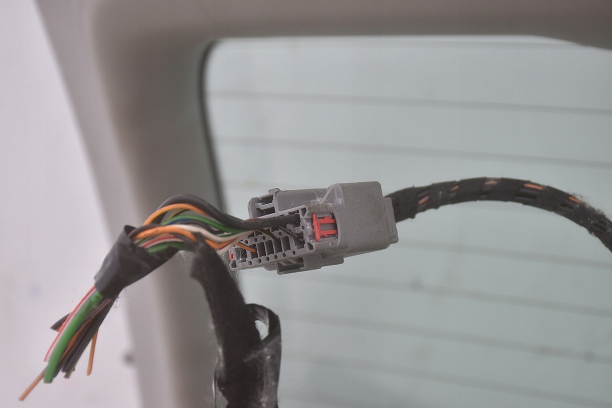 boot doors rear part VOLVO V50 and LIFT