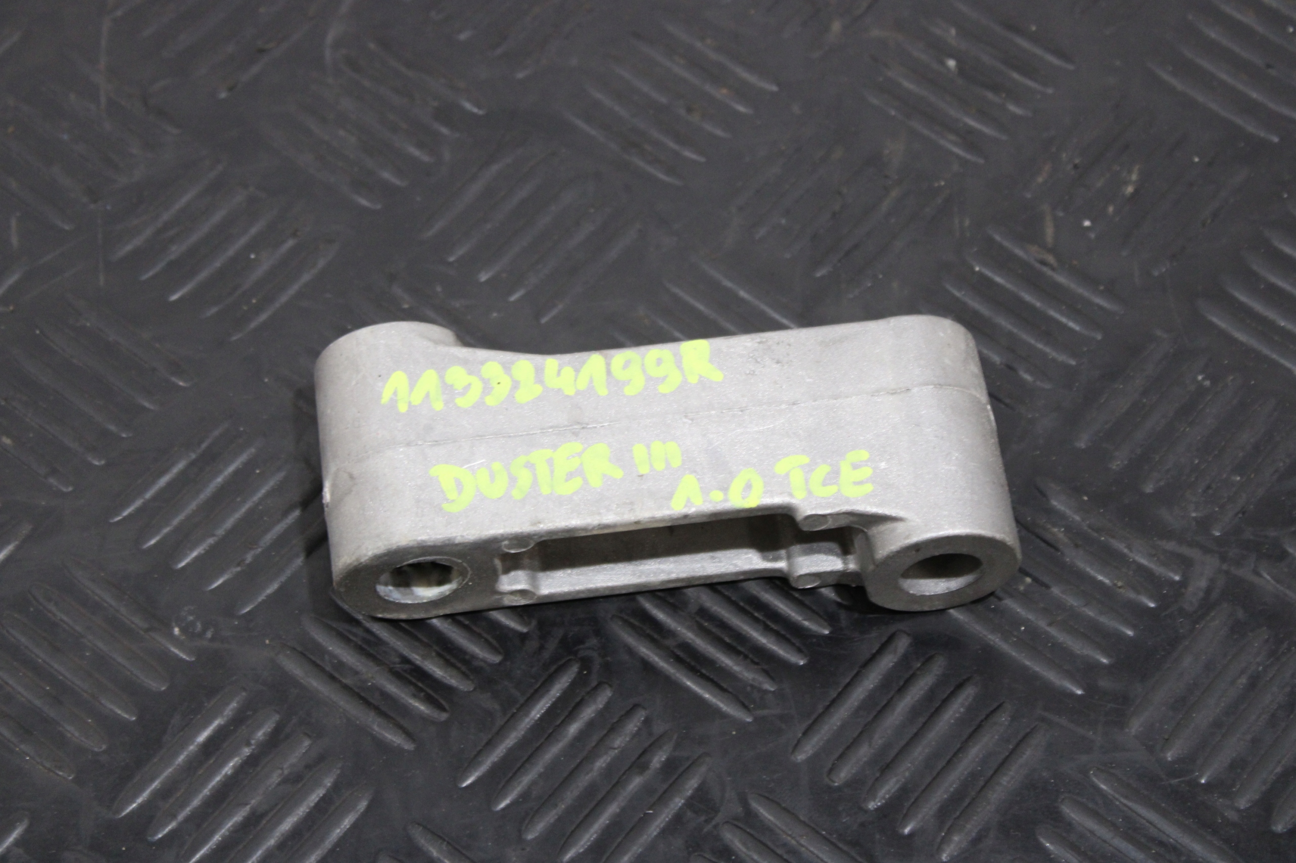 Support Support plaque Moteur 113324199R DACIA DUSTER III 3 2024