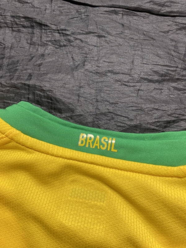 BRAZYLIA BRASIL BRAZIL oryginalna koszulka dla dziecka 152-158cm 12-13lat Materiał dominujący poliester