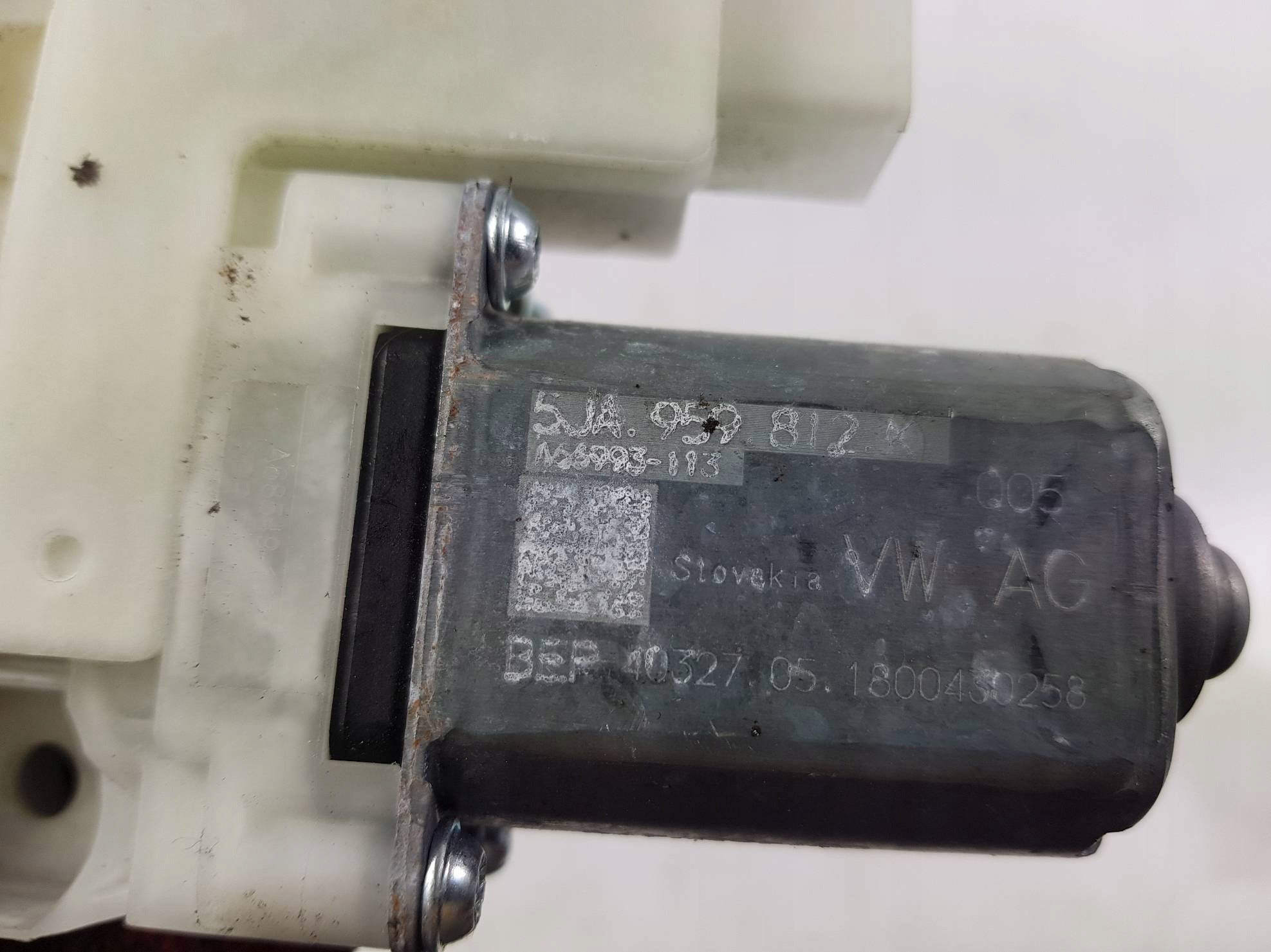 mini motor windows right front 5JA959812K SKODA FABIA III